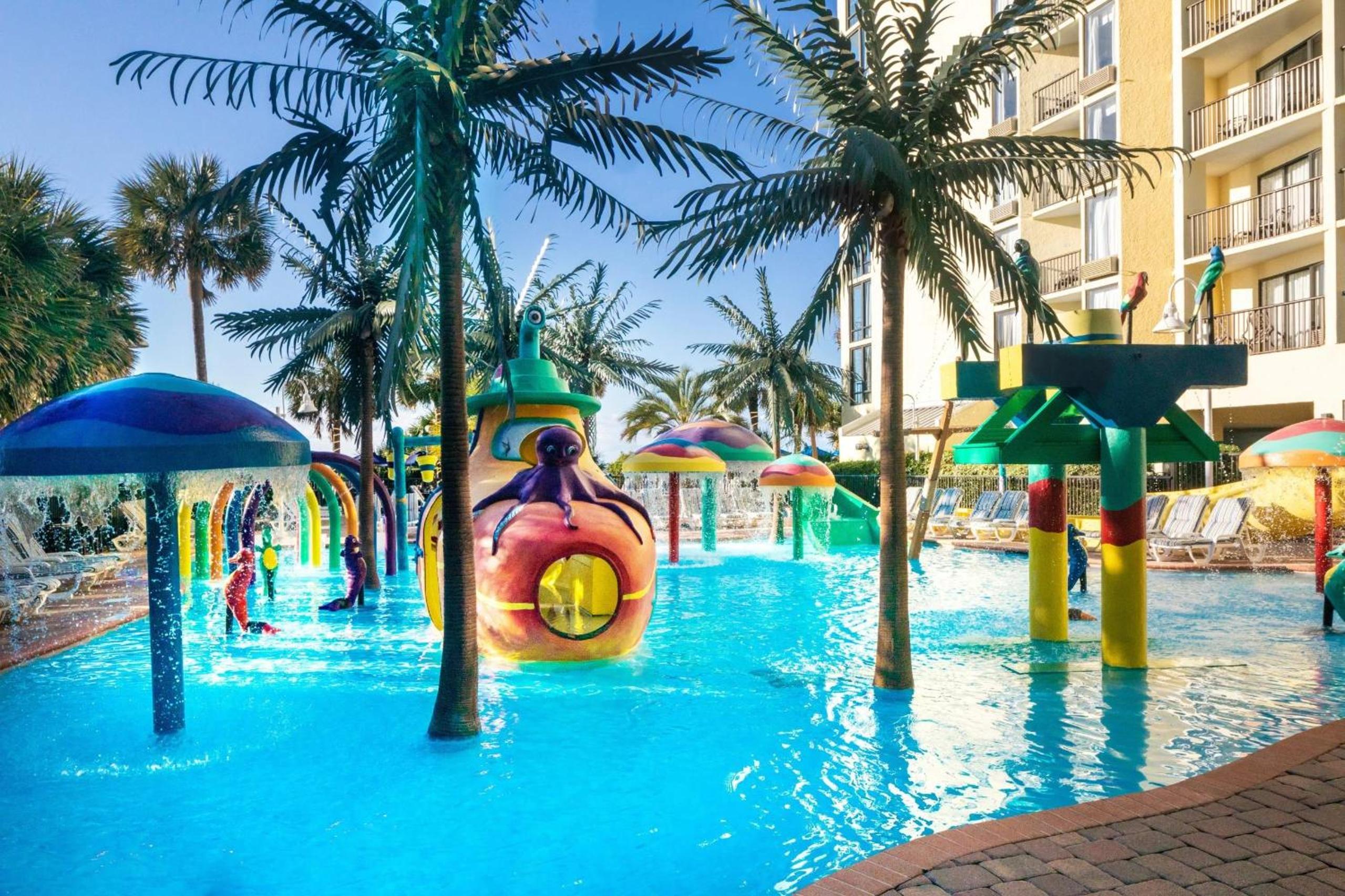 Lowrise Room - 2 Double Beds