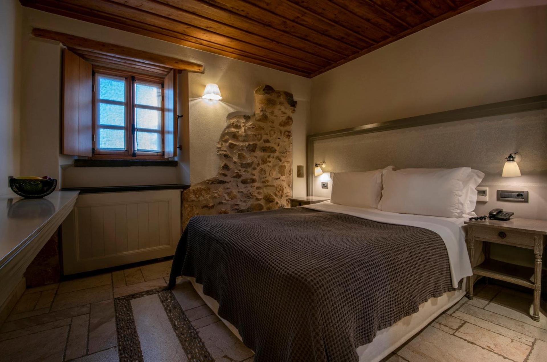 Easter Offer - Deluxe Double or Twin Room