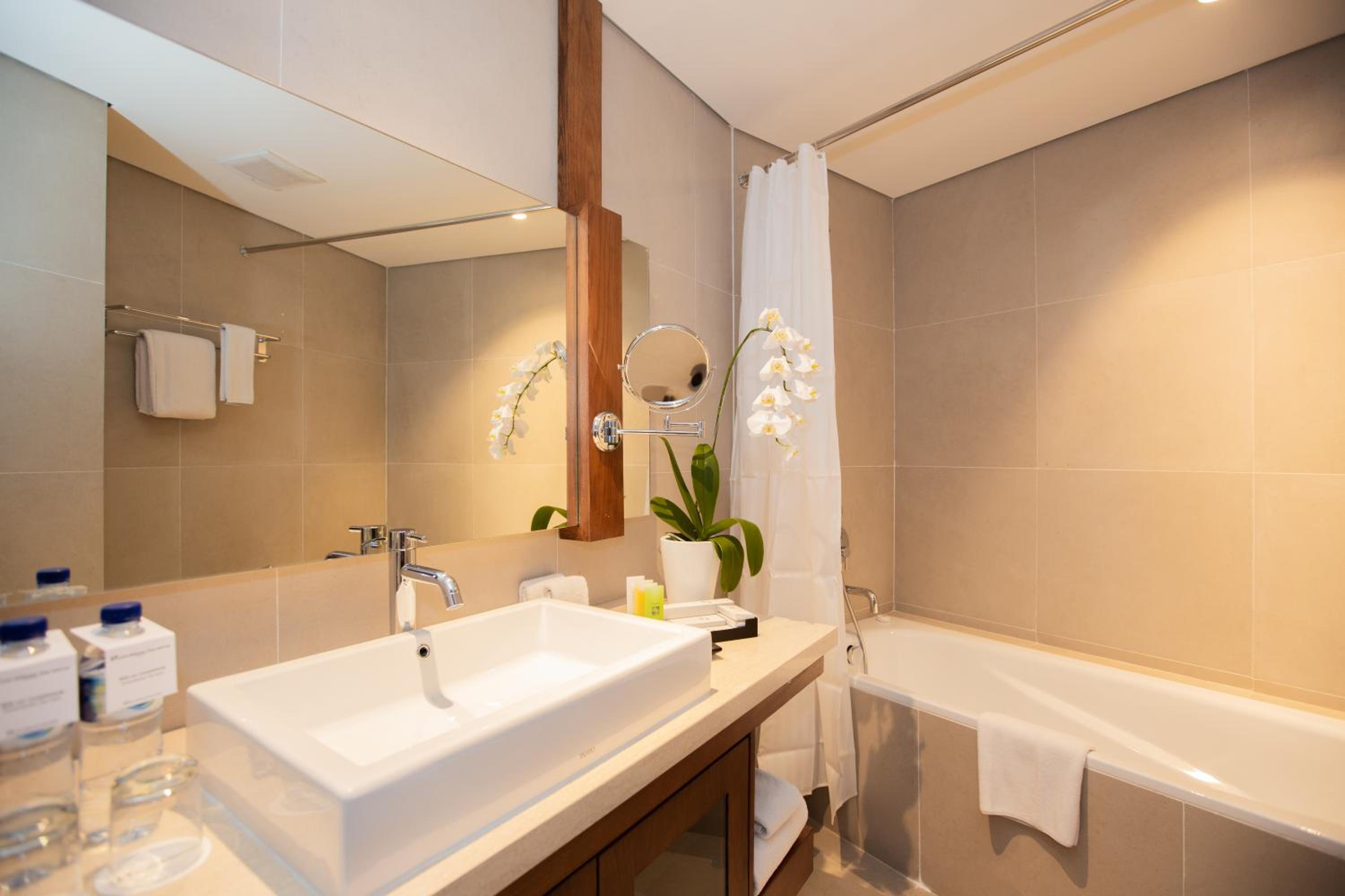 Dago Suite with Balcony