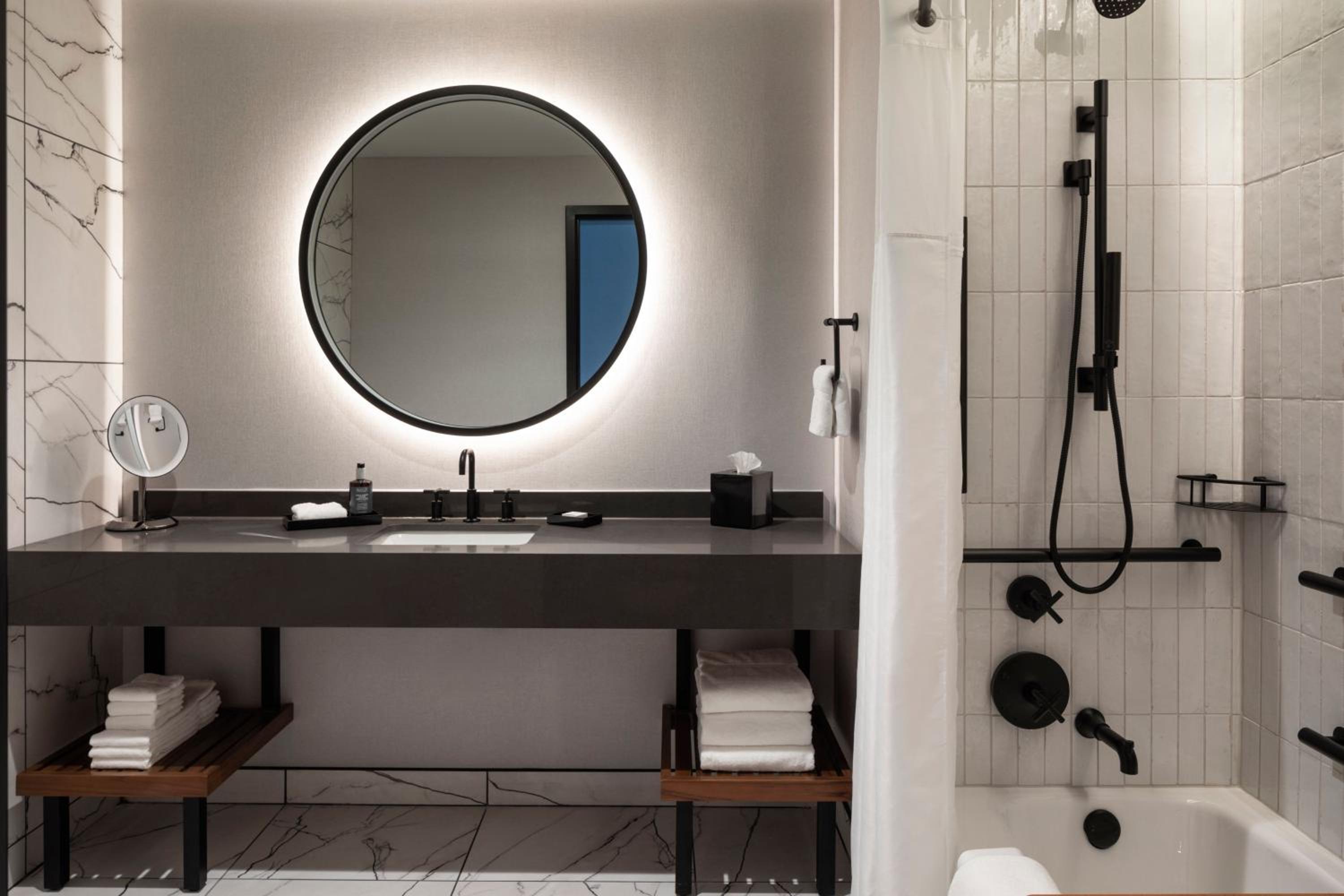 Standard Queen Room with Two Queen Beds and City View