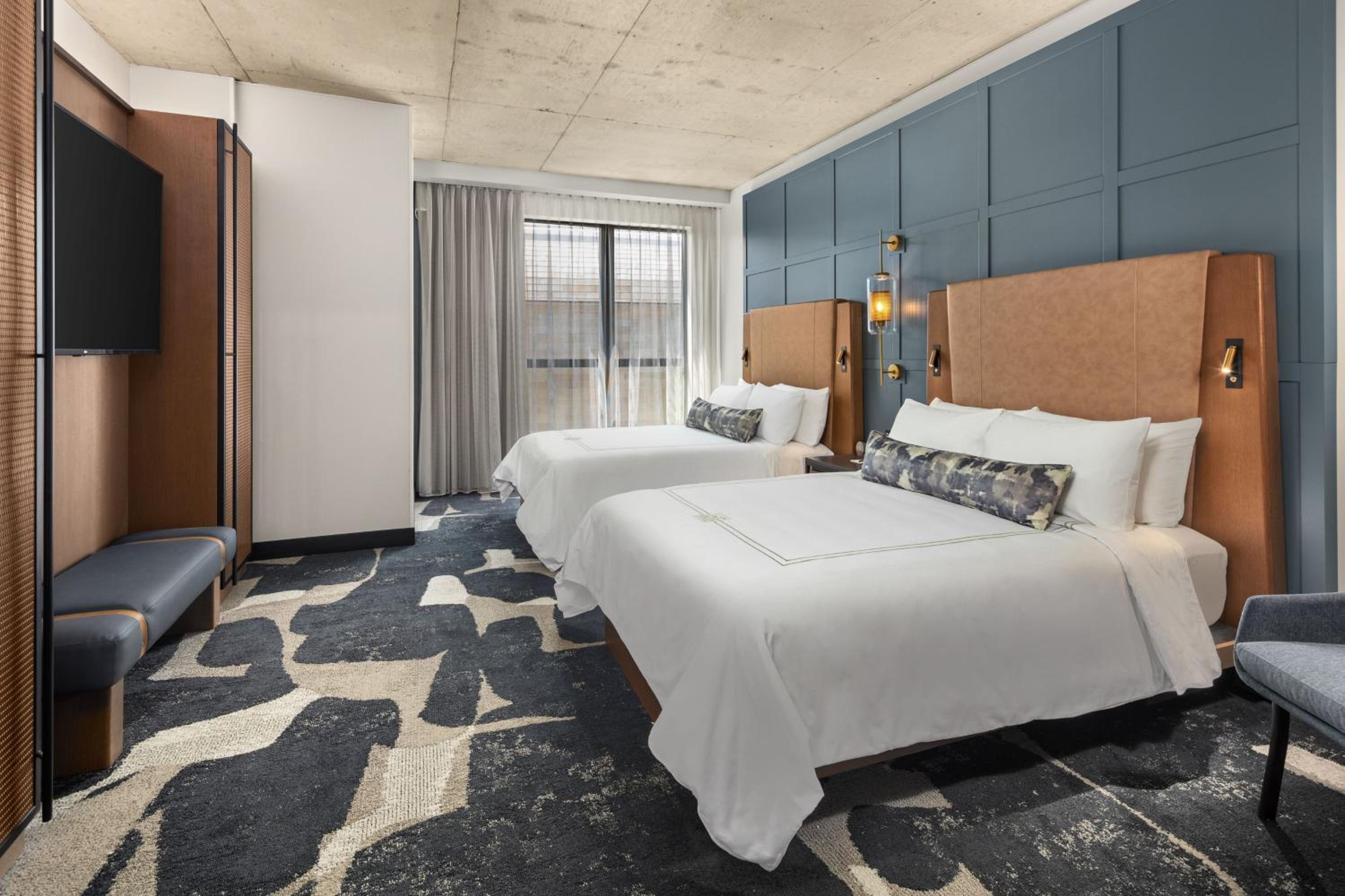 Standard Queen Room with Two Queen Beds and City View