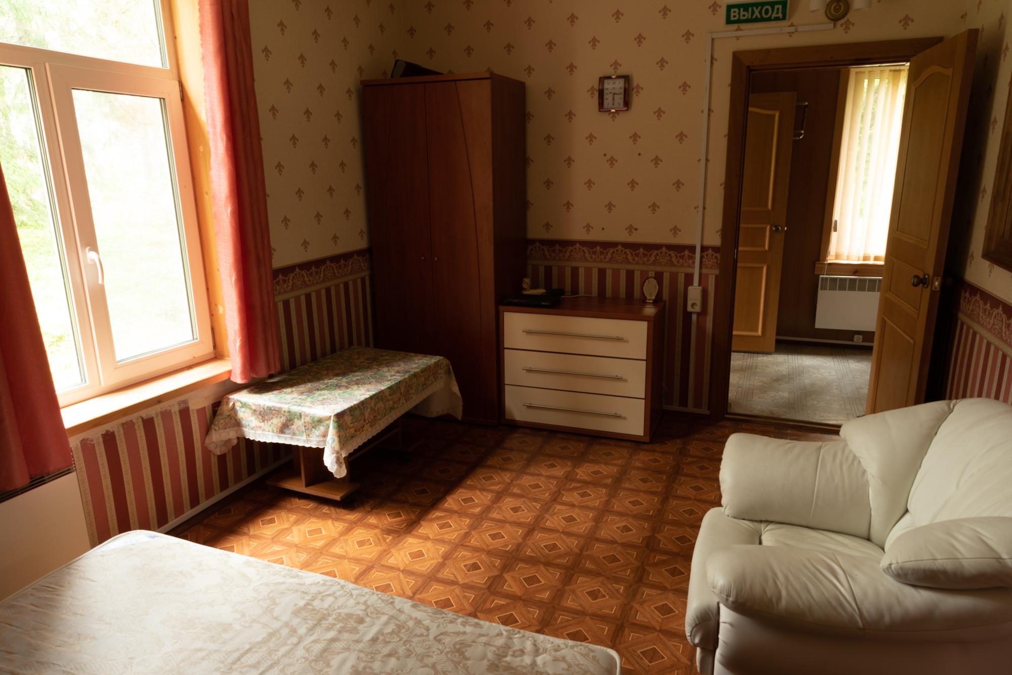 Апартаменты с кухней и двуспальной кроватью