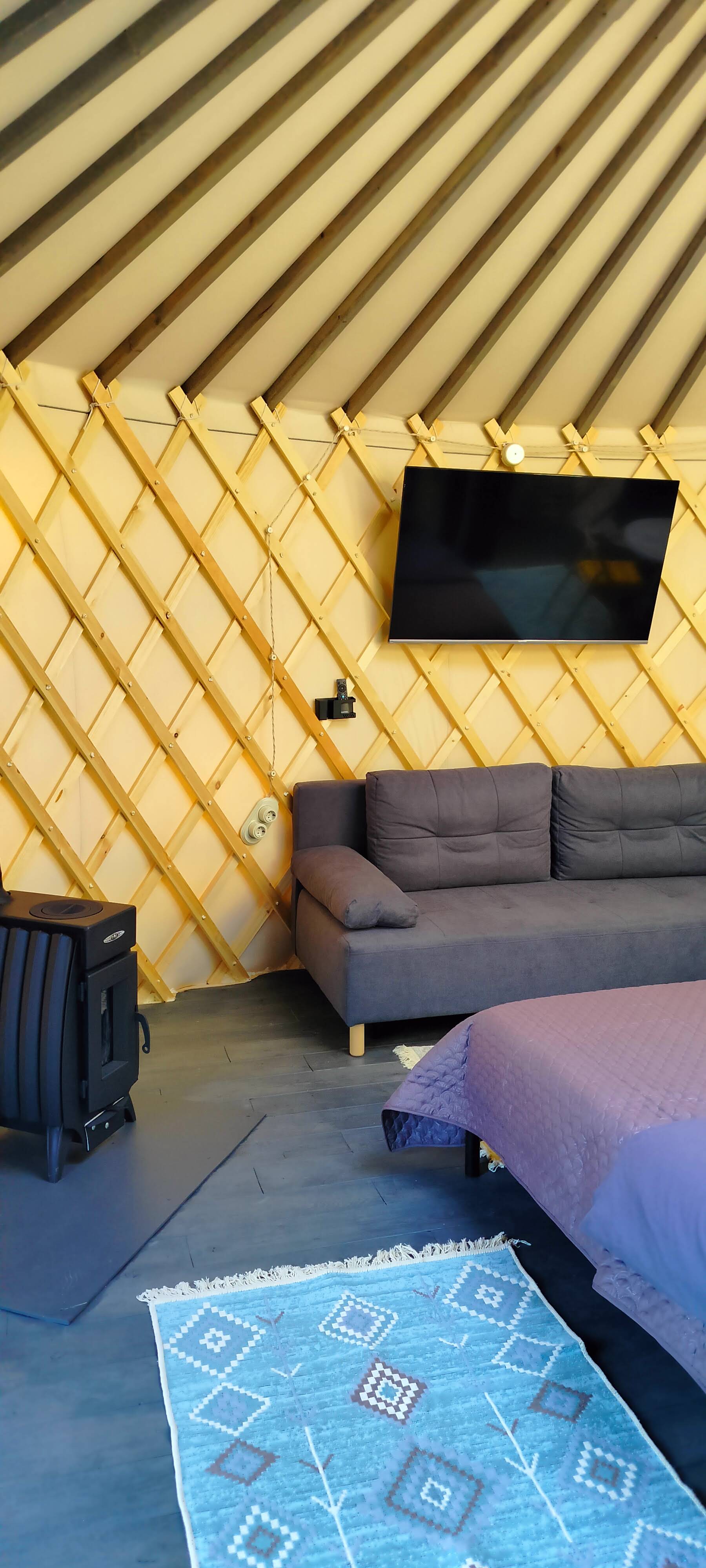 Юрта в горах Архыза