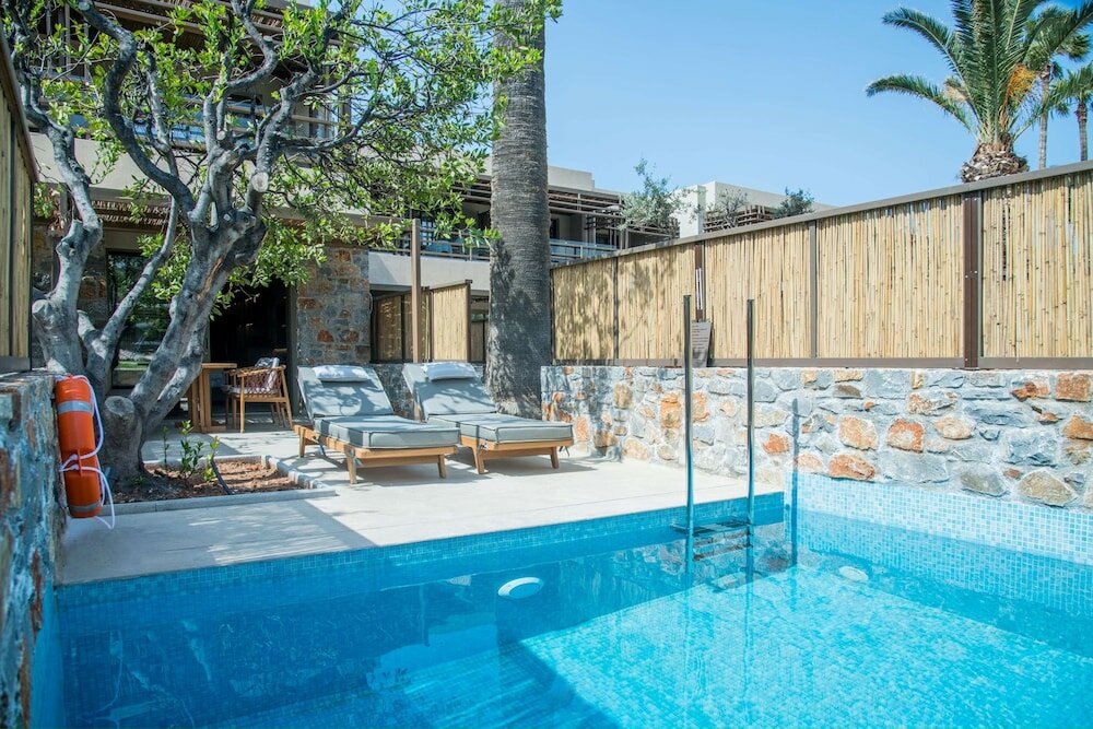 Classic Room Garden View Private Pool