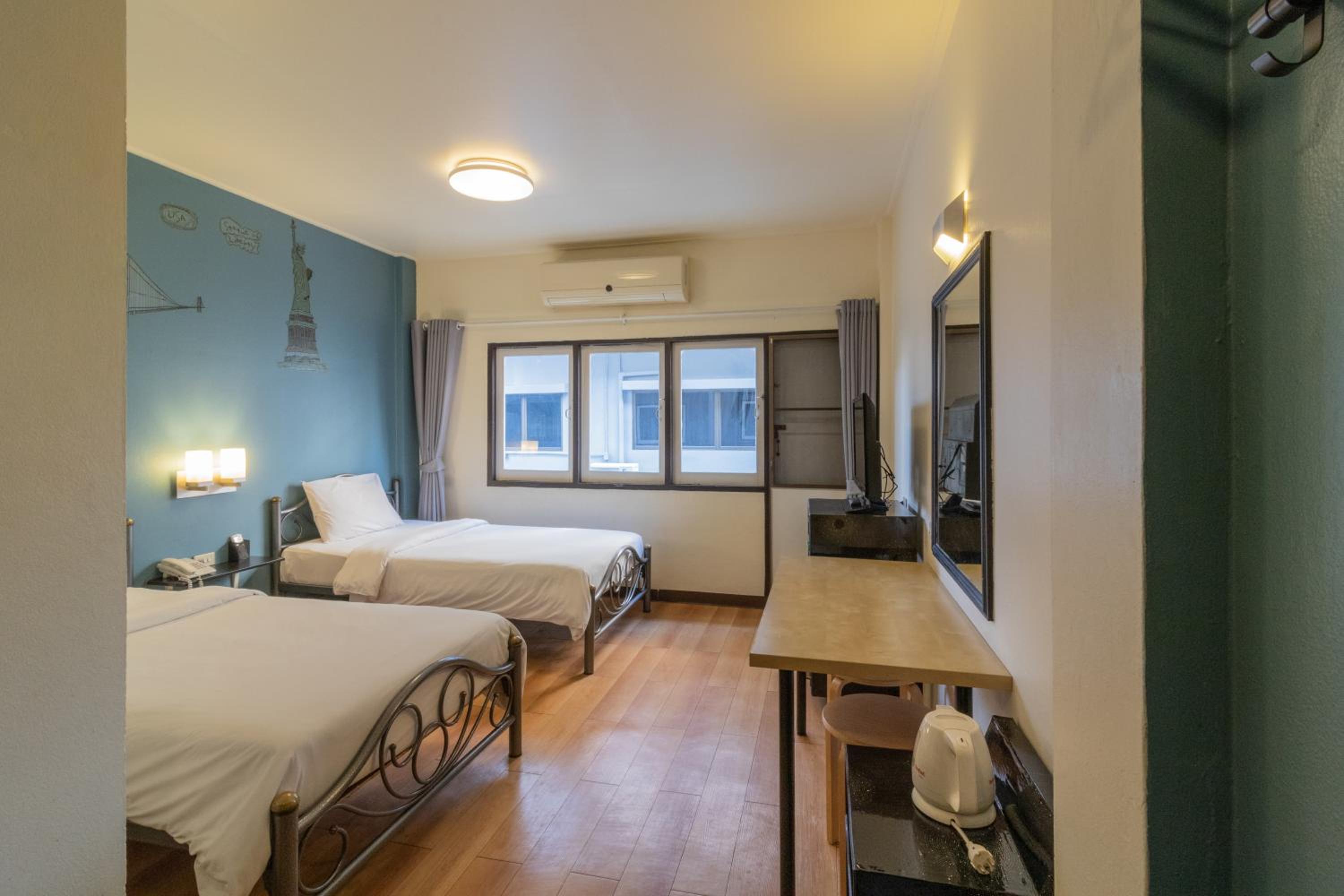 Art Superior Twin Room