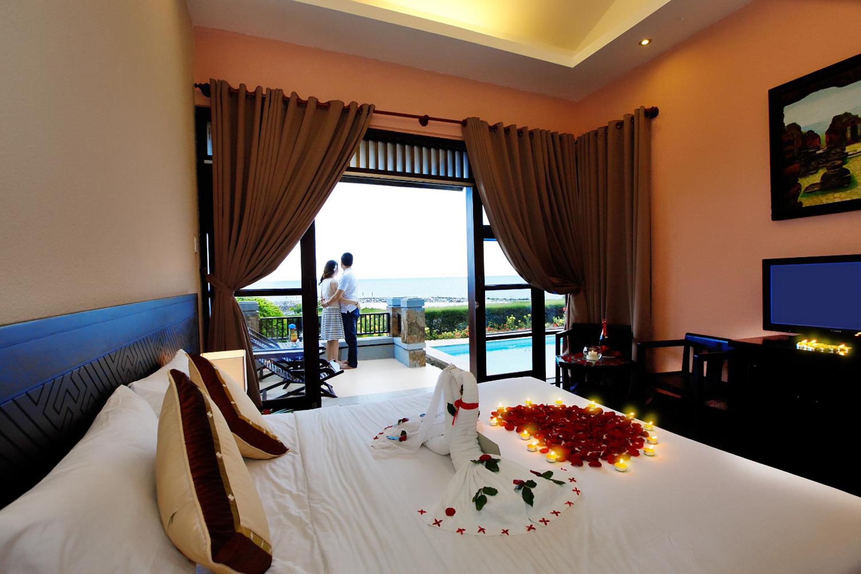 Beach Front Villa with Private Pool