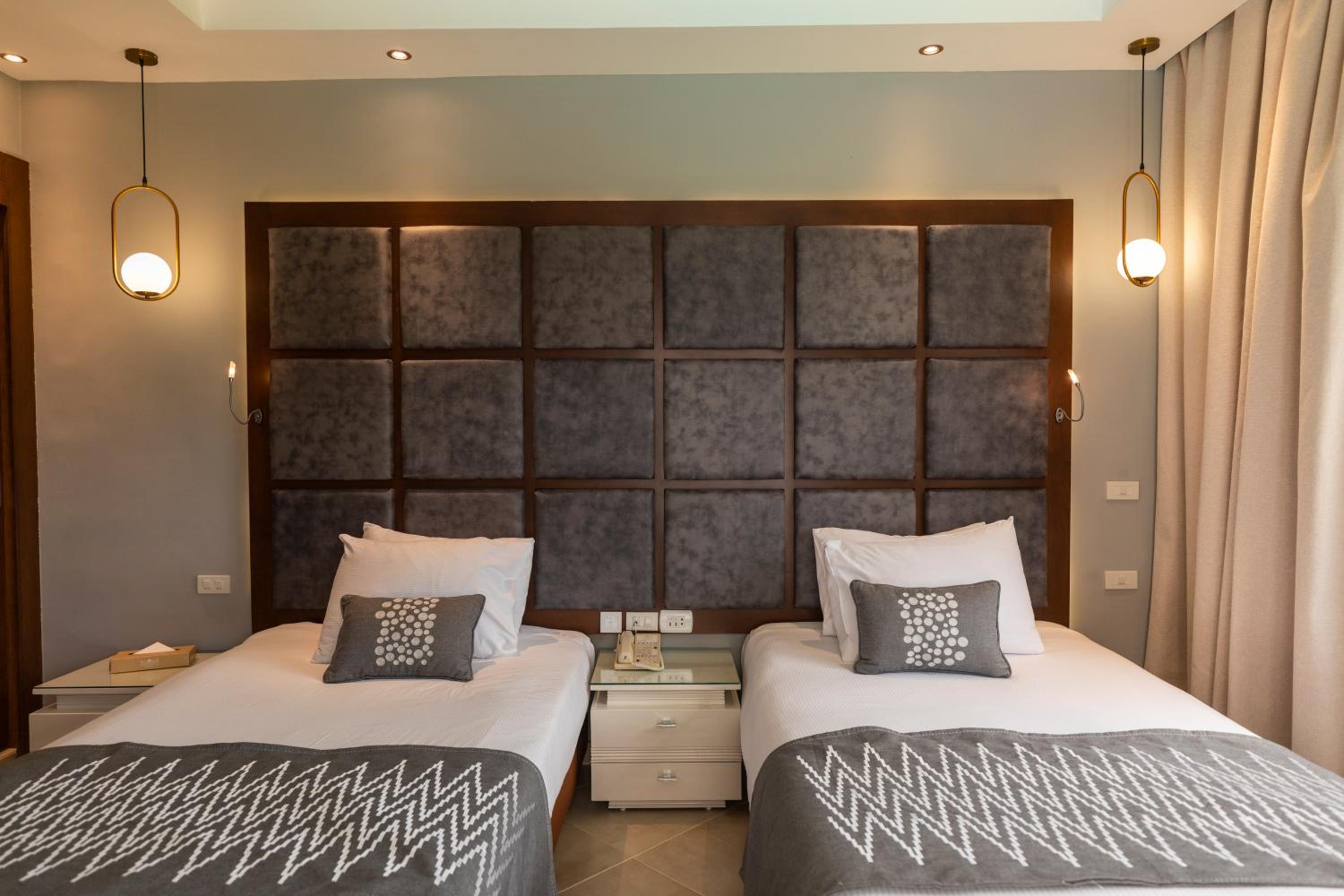Pool Suite- Posh Club