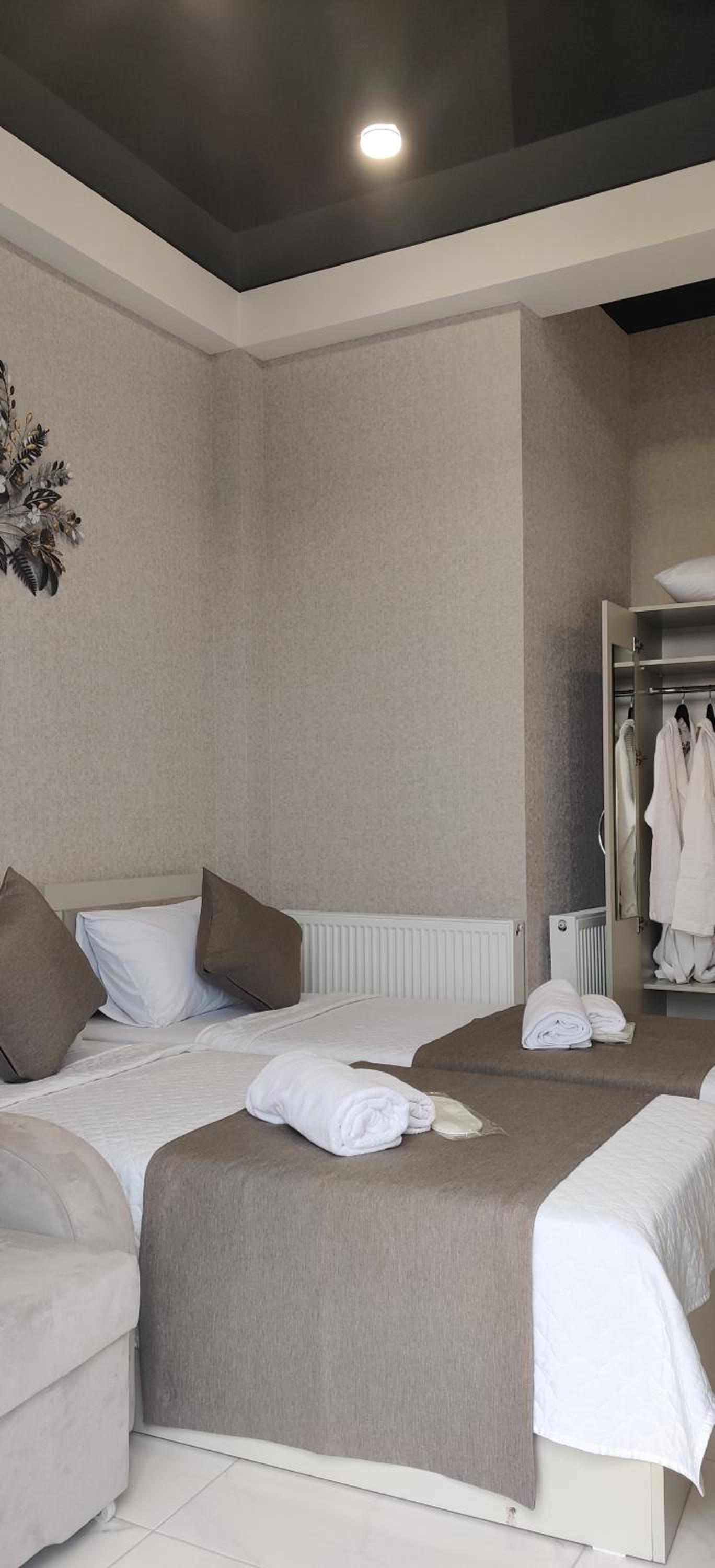 Apartment With View And Balcony