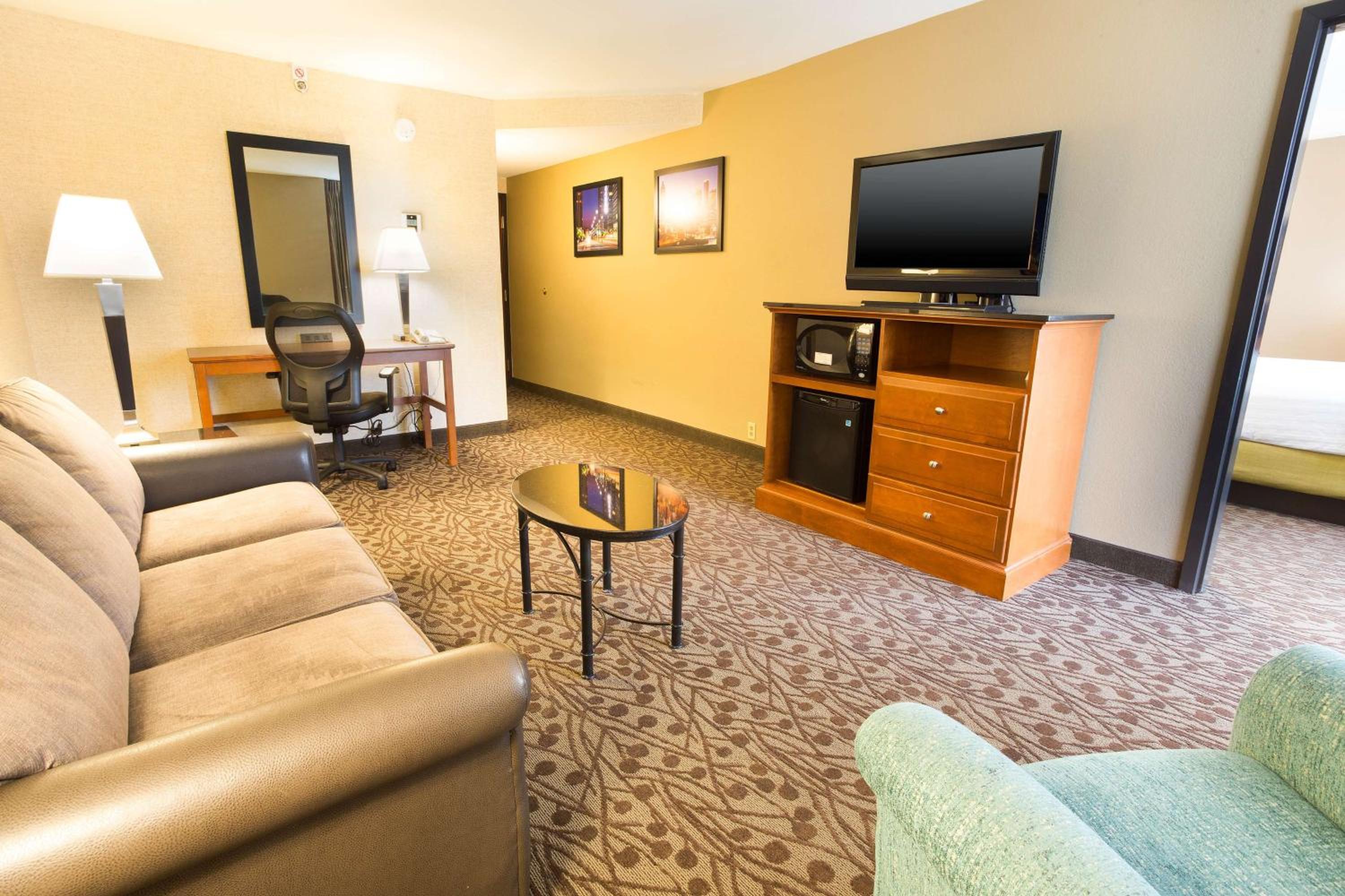 King Suite with Sofa Bed