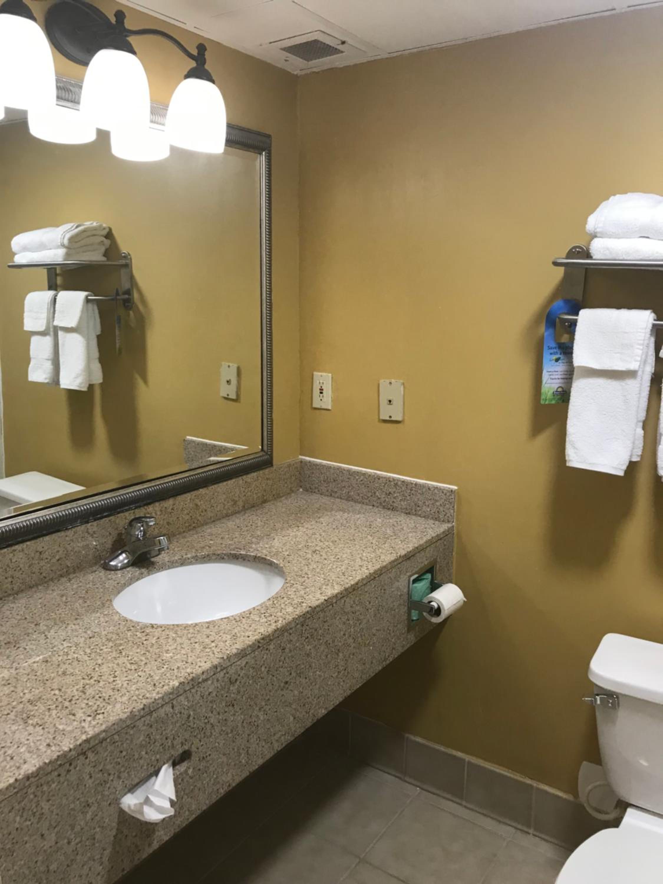 King Room - Non-Smoking