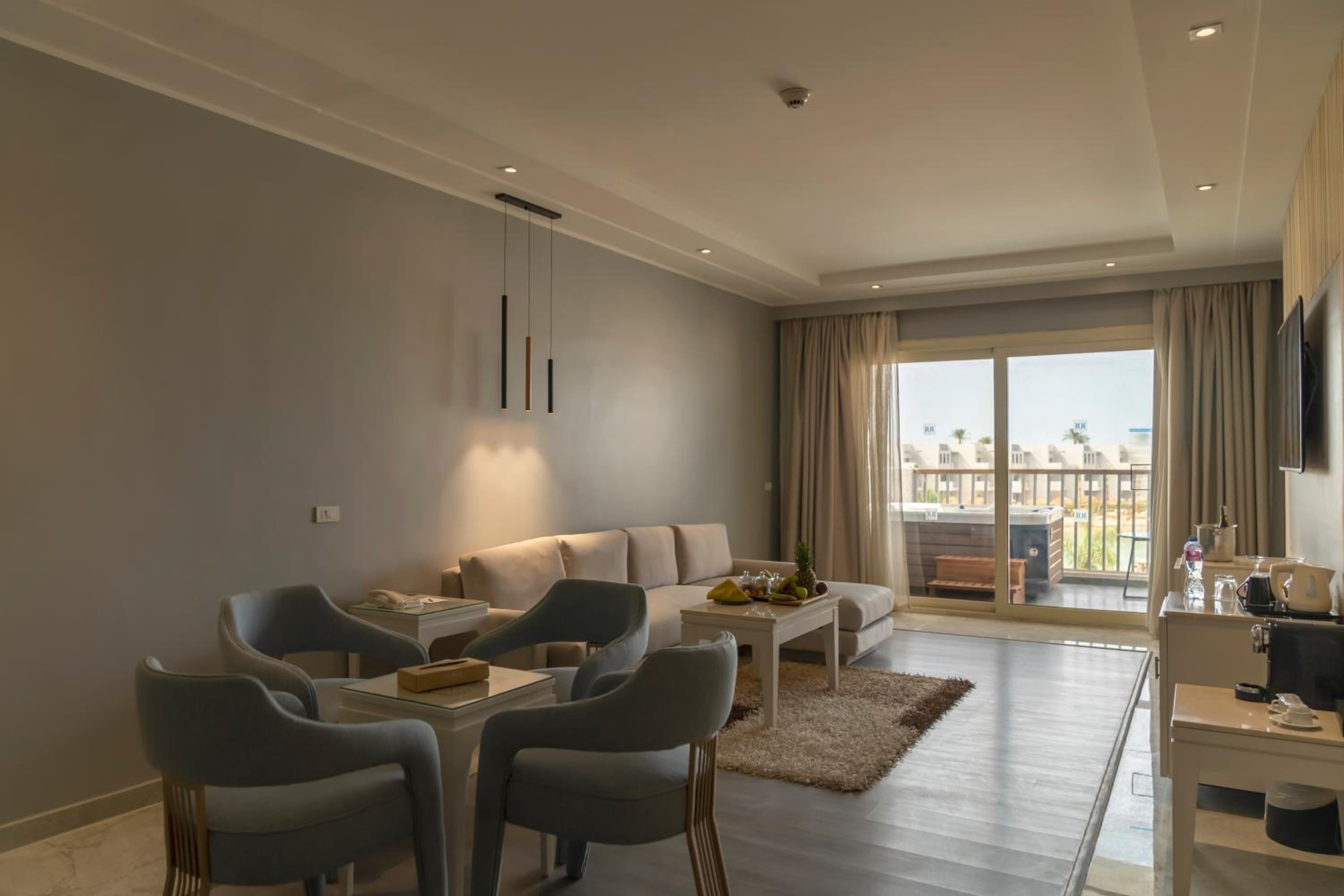 Executive Jacuzzi Suite - Posh Club