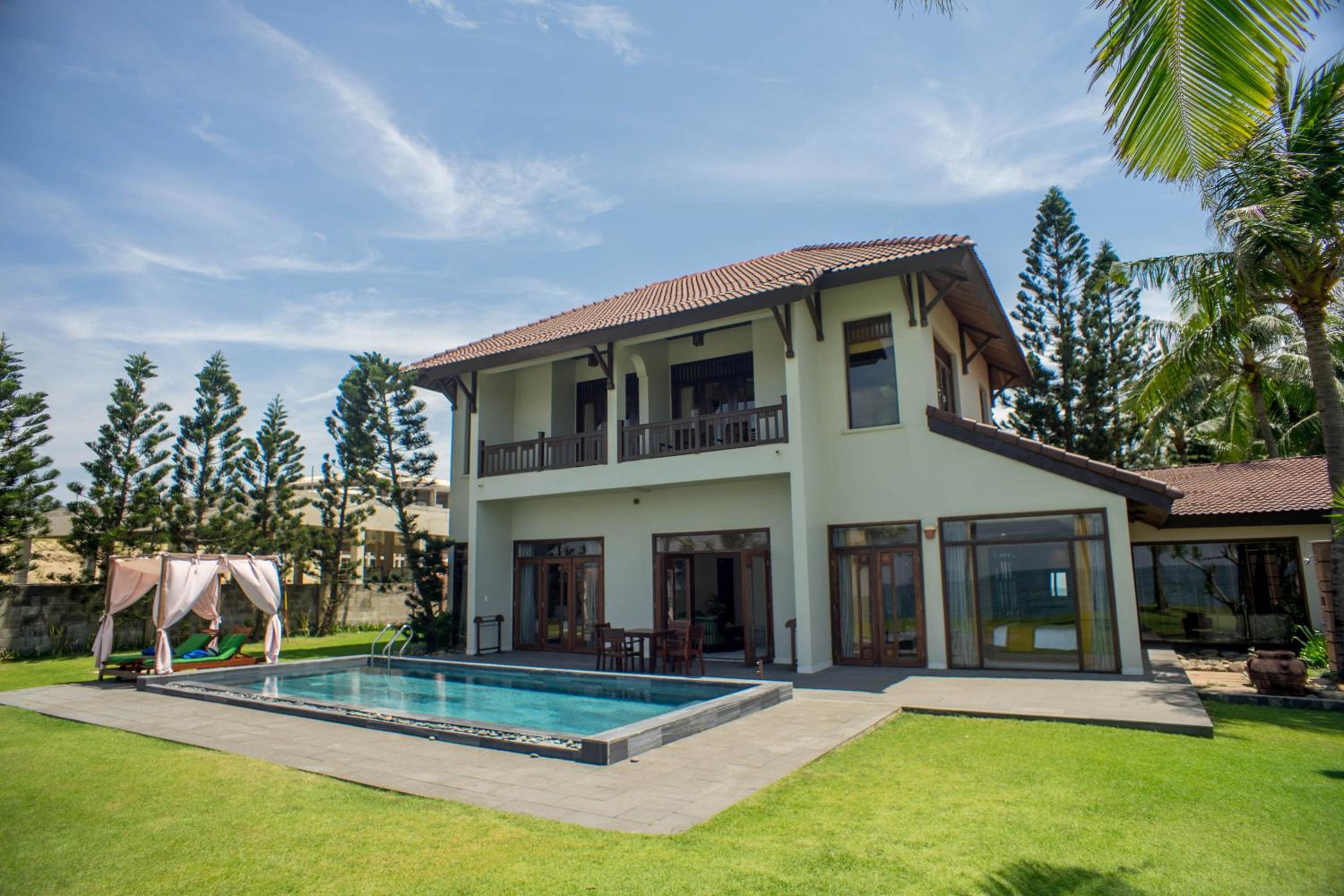 02 bedroom Ocean Suite with private pool
