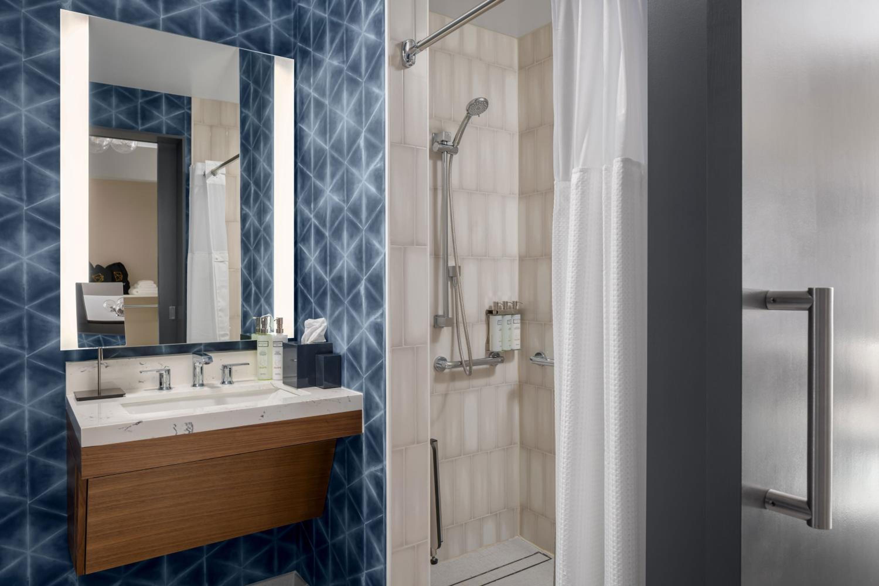 Junior Suite, 1 King, Sofa bed 