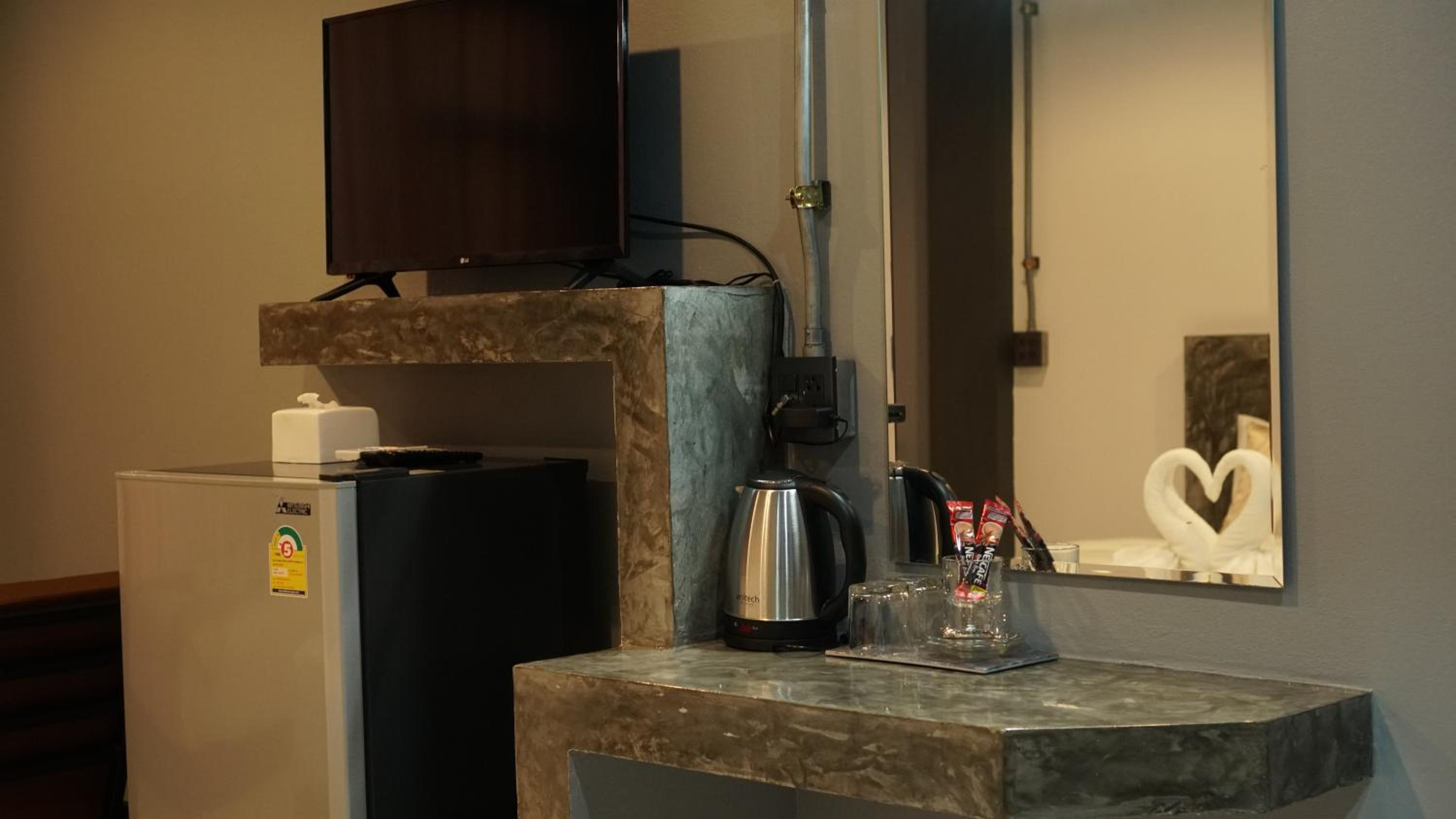 Twin Room with Pool View