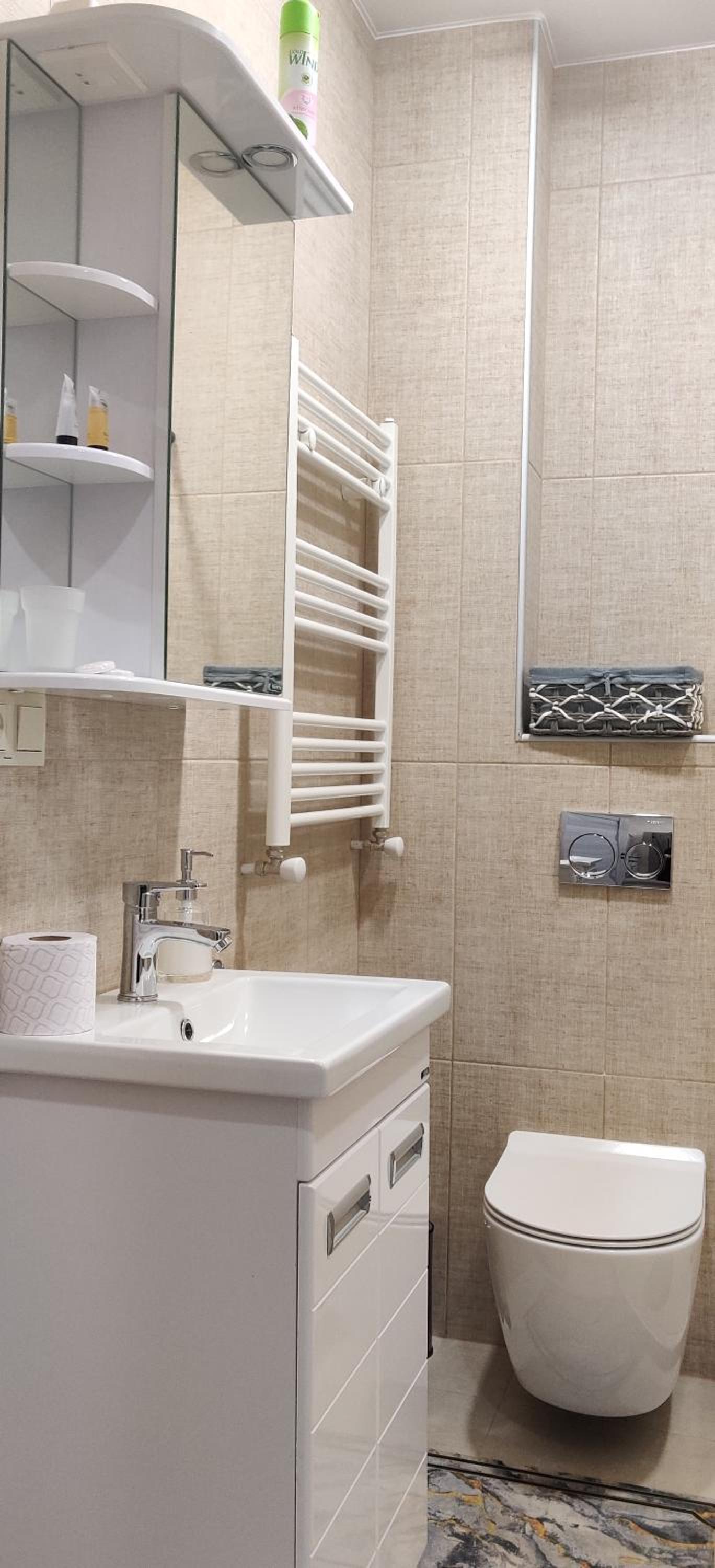 Double Room With Private Bathroom