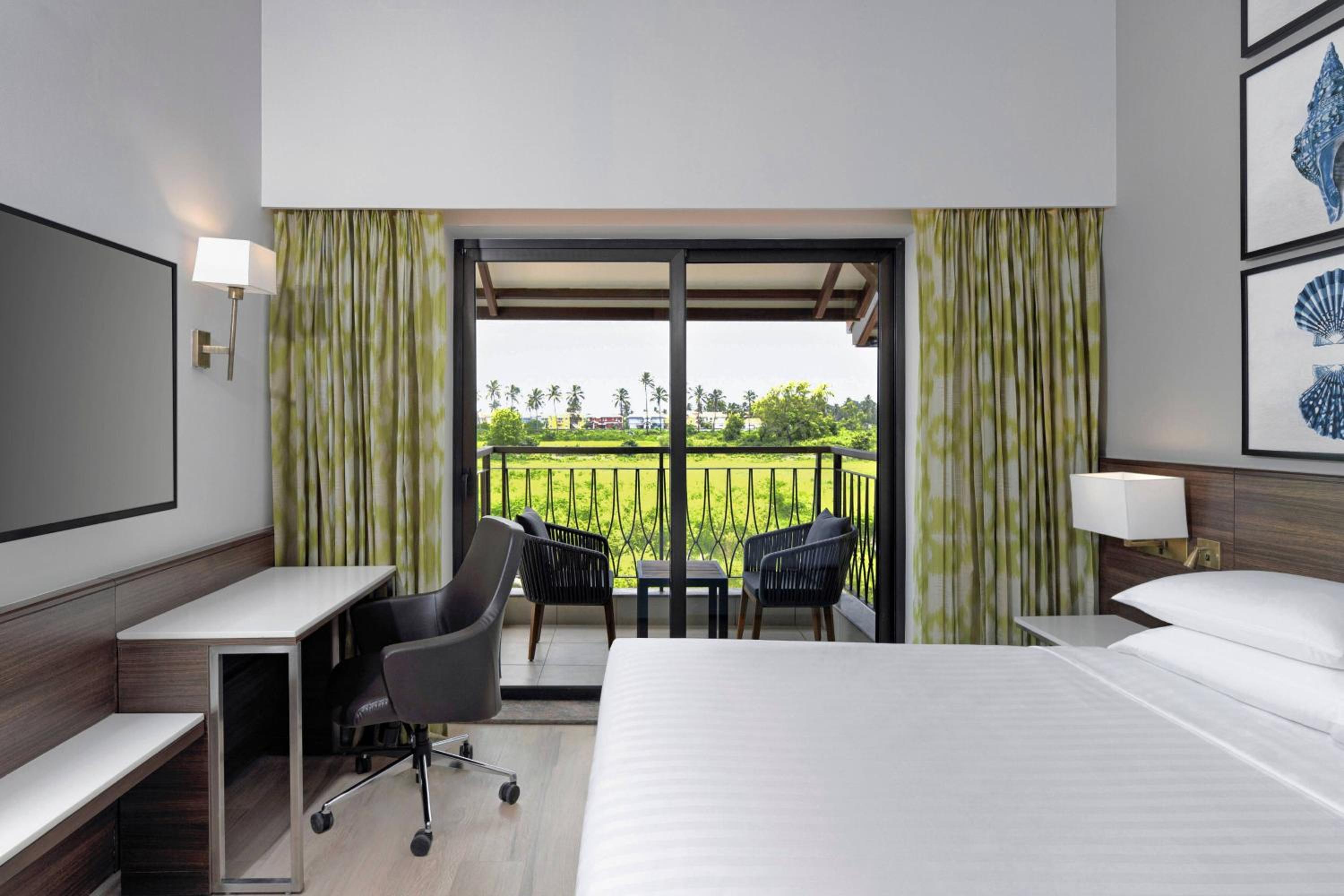 Fairfield Deluxe Room with Balcony - Complimentary evening high tea on day of  arrival between 4.30 PM and 6.30 PM (validity December 31,2025)