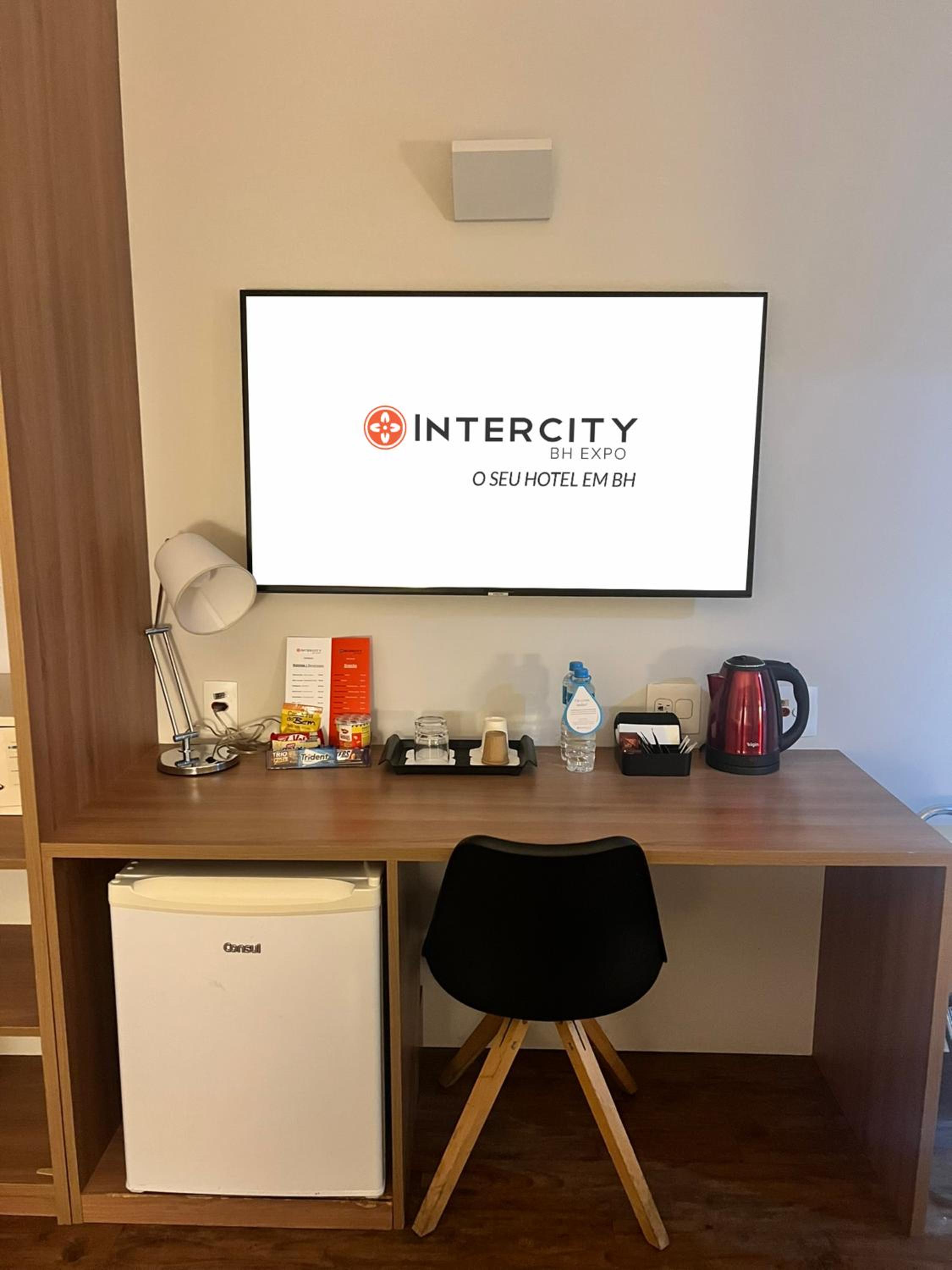 Luxe Twin Room with 2 Twin Beds