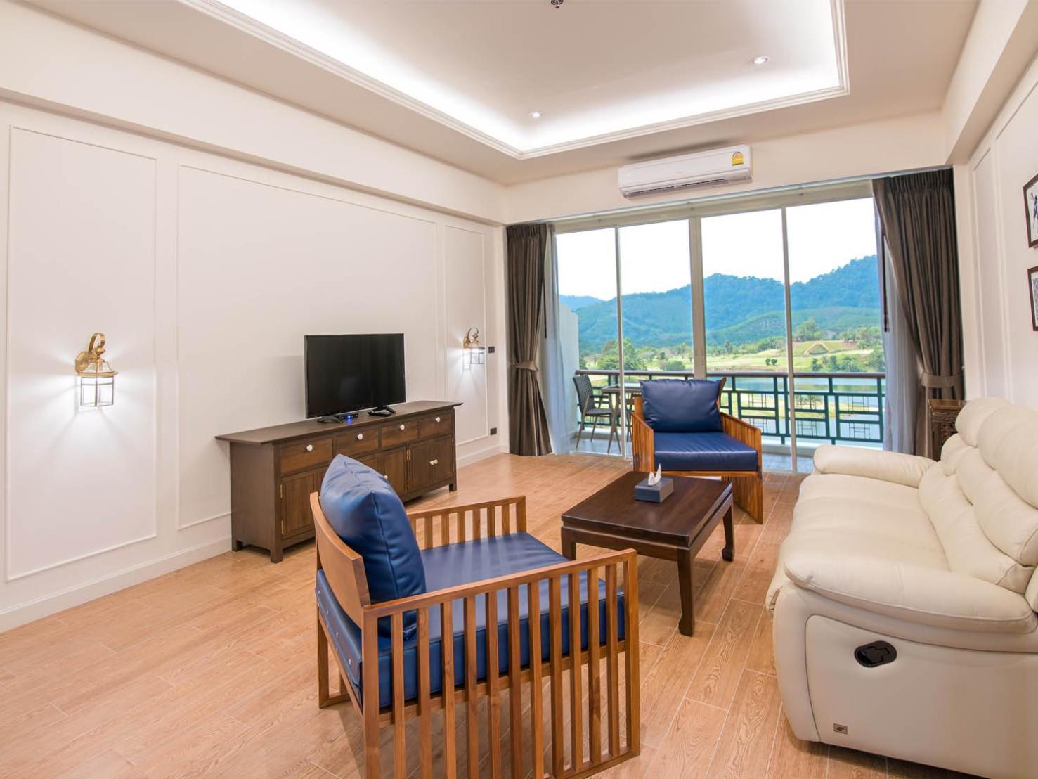 Nai Mueng Family Suite