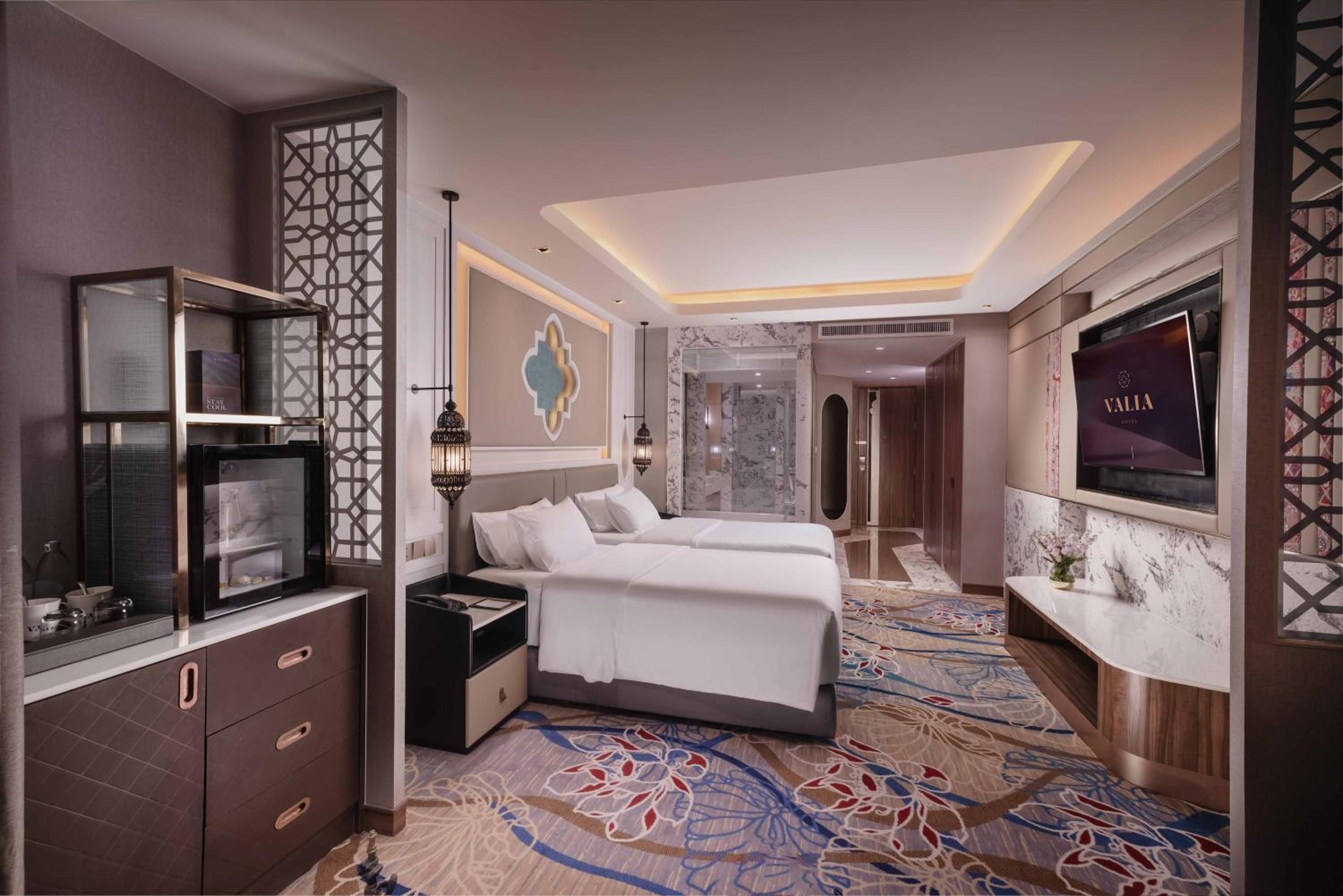 Deluxe Suite Twin Club Lounge Access