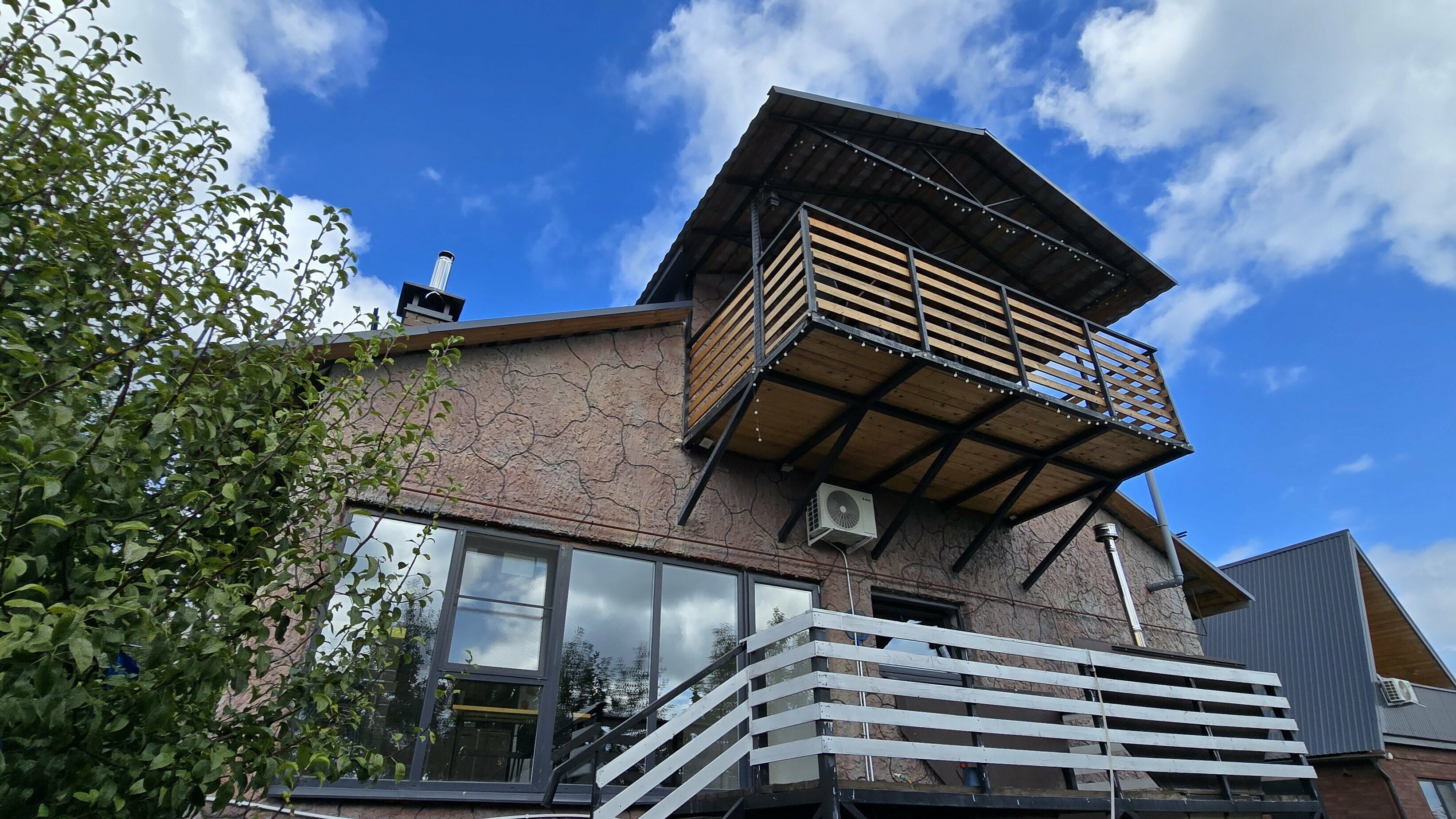 Коттедж Делюкс