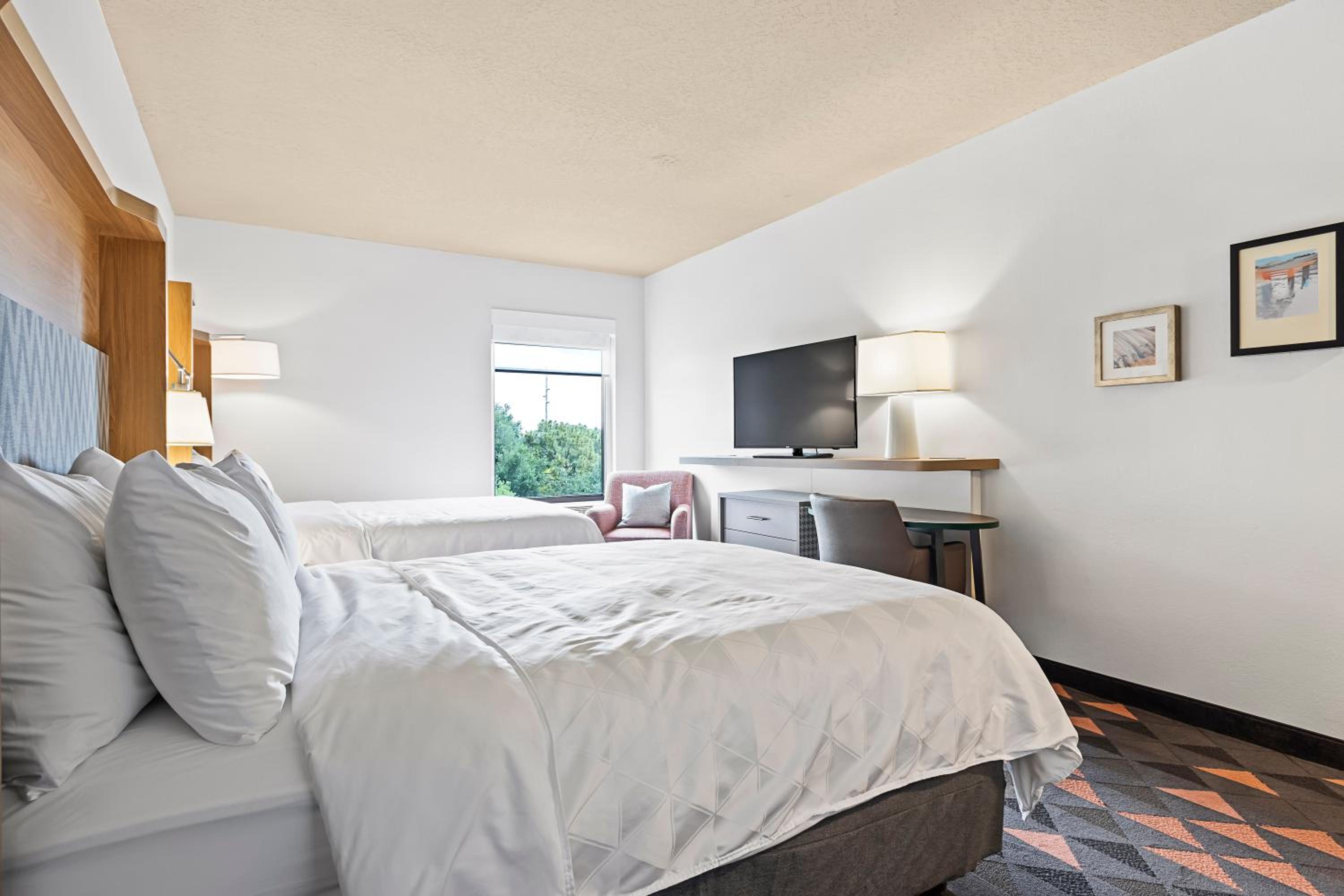 Standard Queen Room with Two Queen Beds