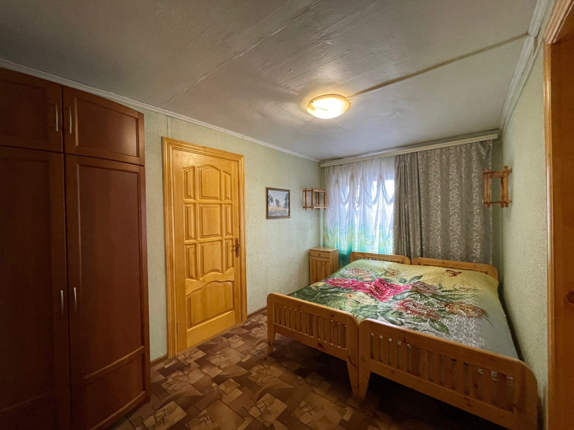 Коттедж с видом на озеро