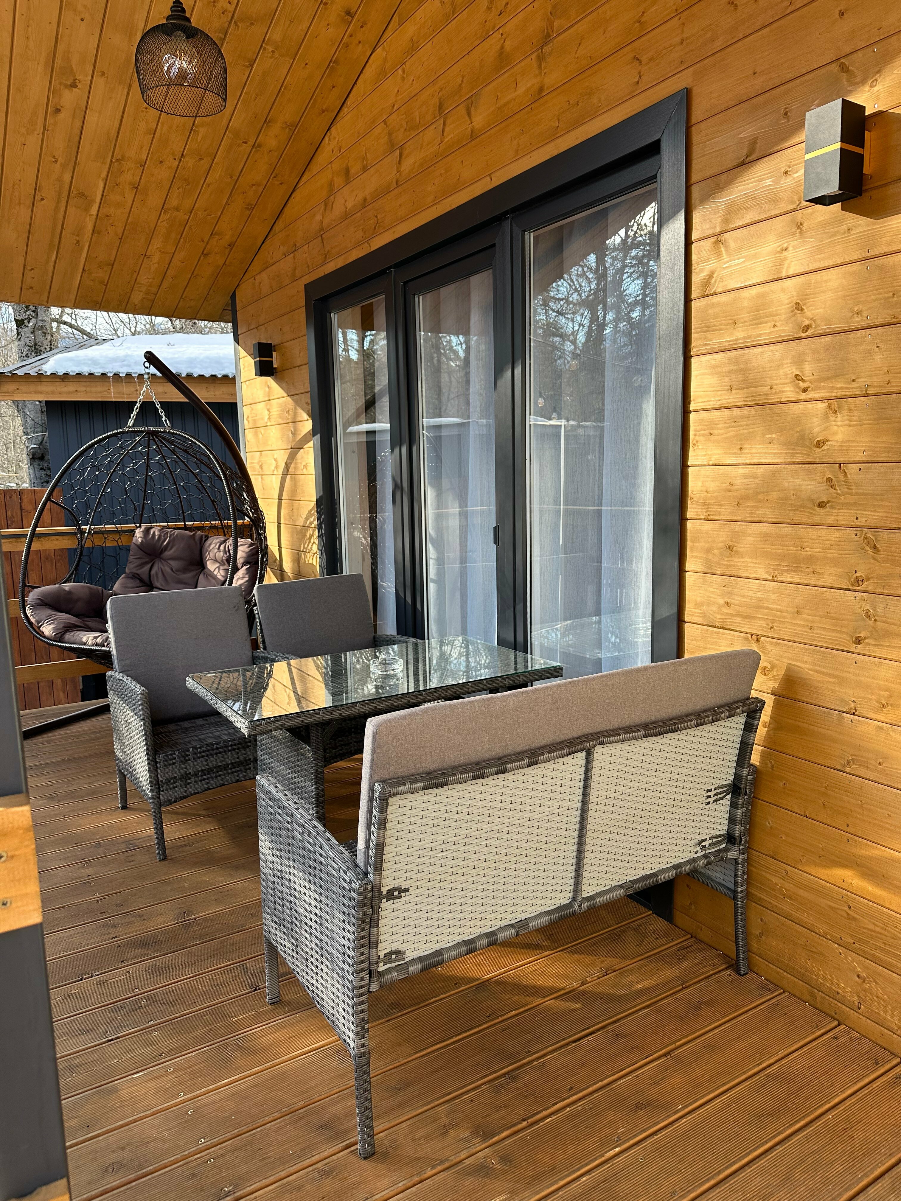 Четырехместный номер с видом на горы