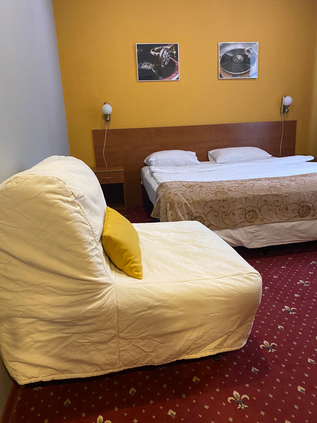 Апартаменты 205