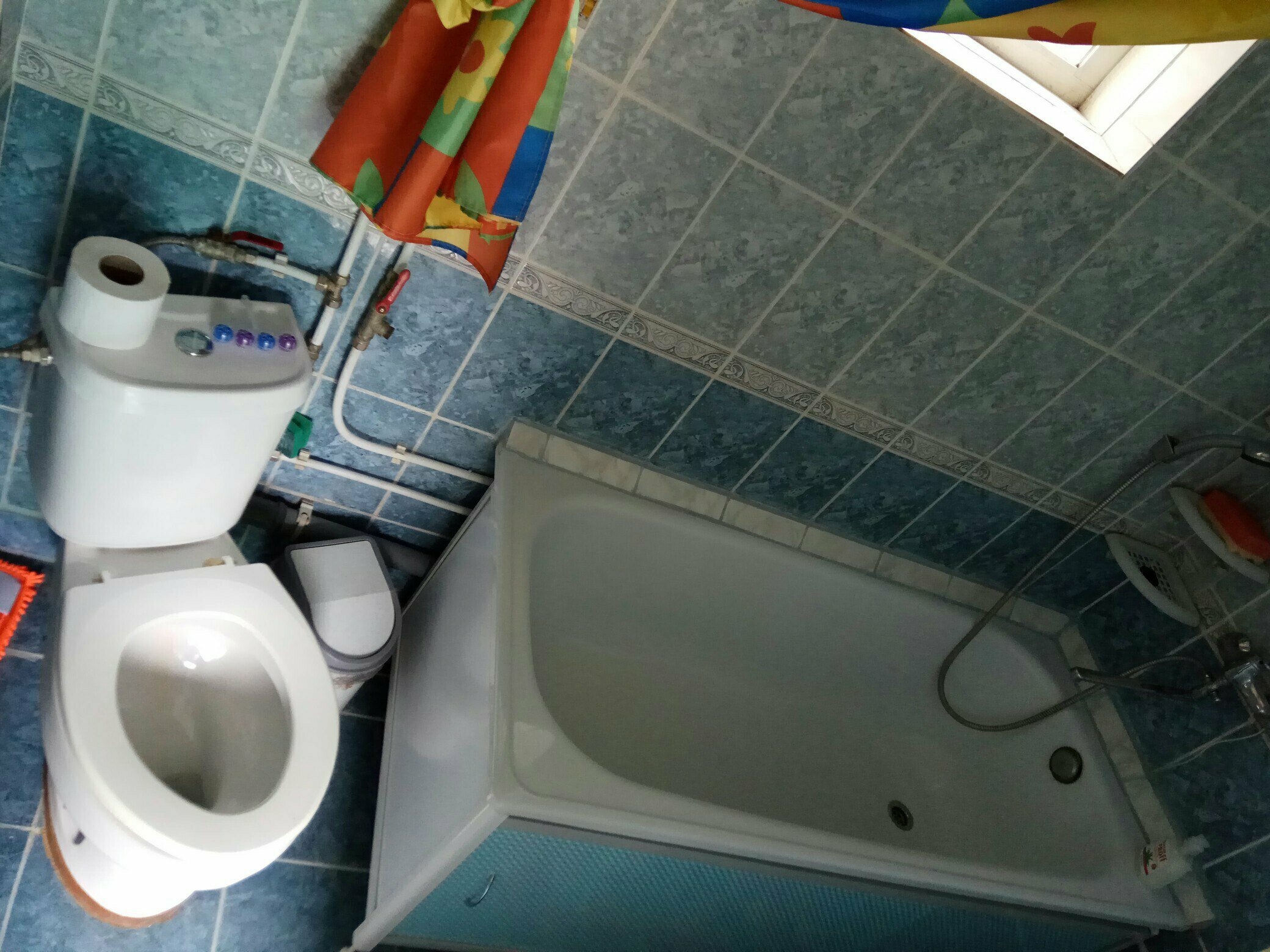 Cемейный номер с собственной ванной комнатой