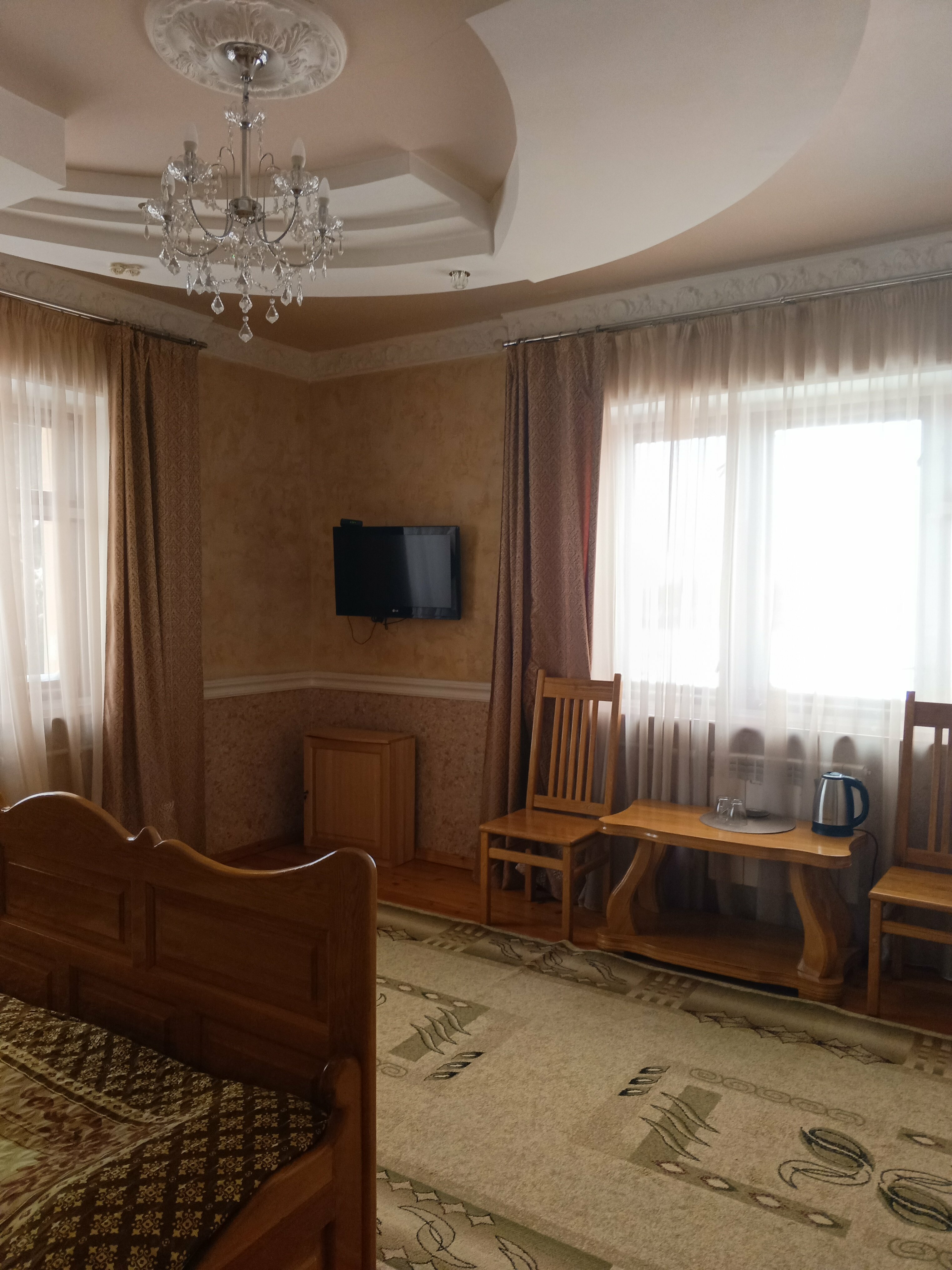 Номер с кроватью "king-size" и душем