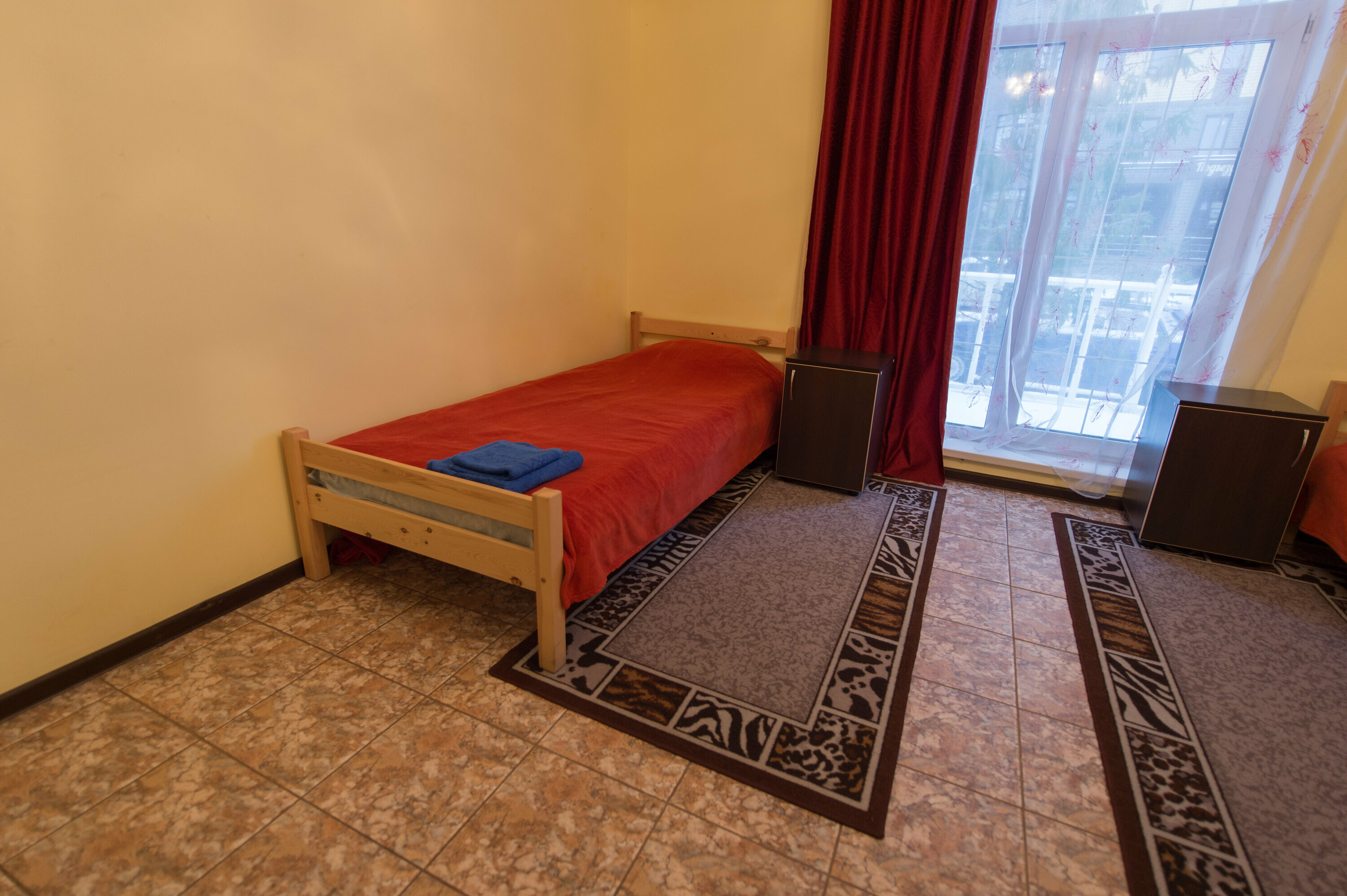 Двухкомнатный с выходом на террасу и собственным санузлом