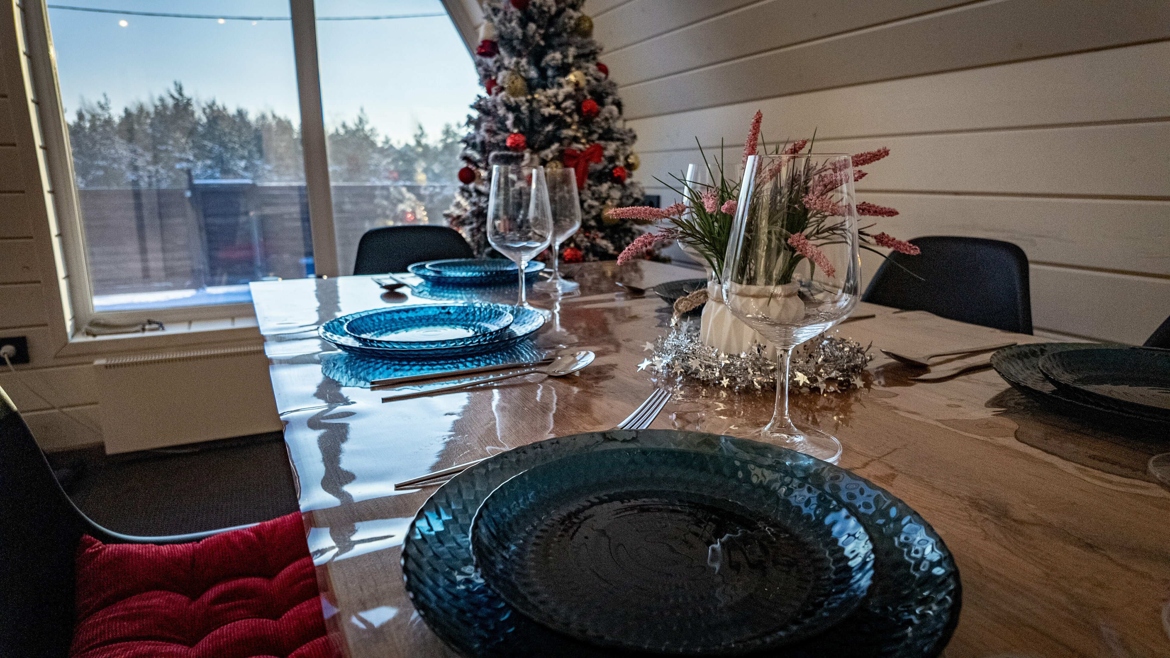 Дом с видом на лес