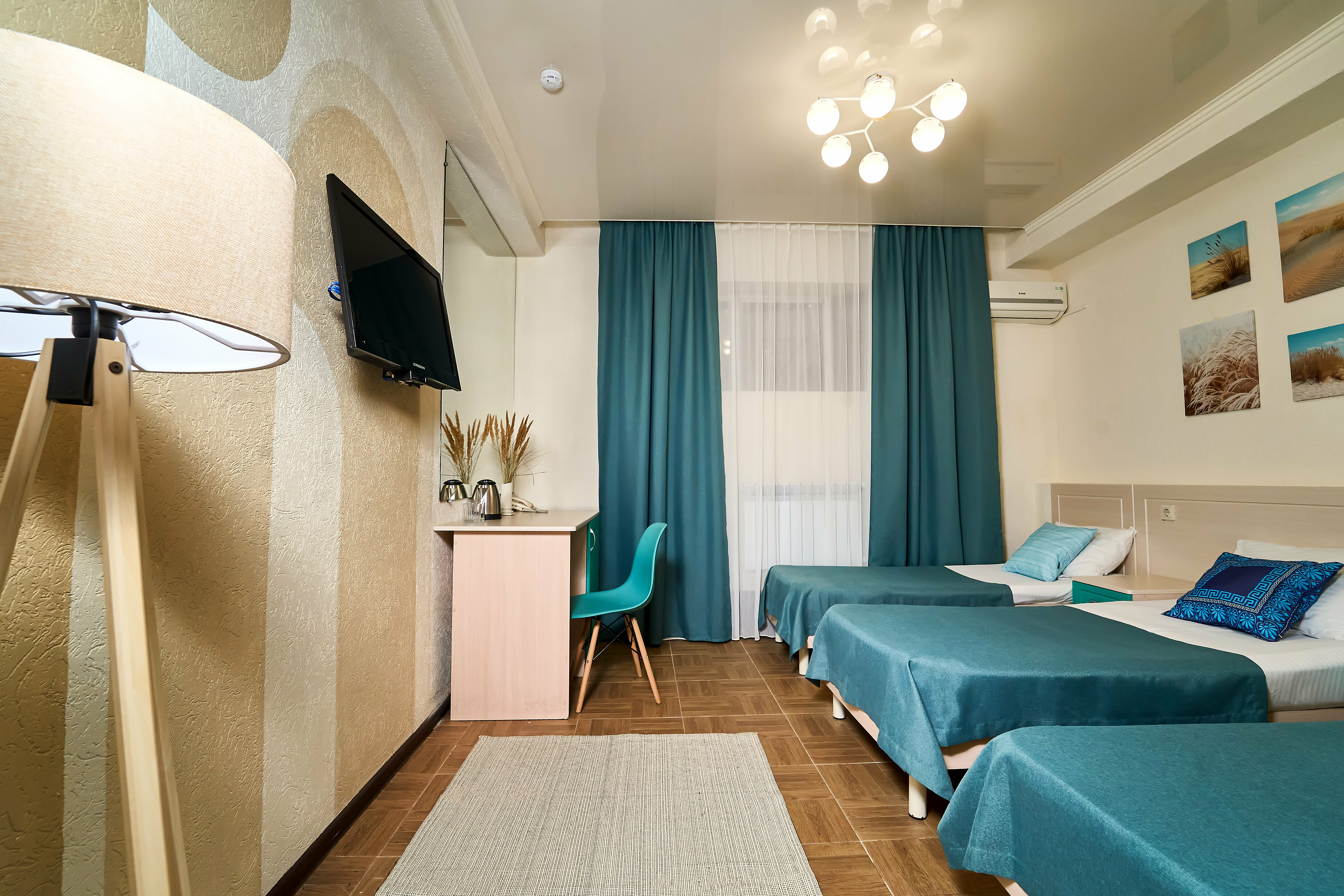 Двухместный номер на нулевом этаже без балкона