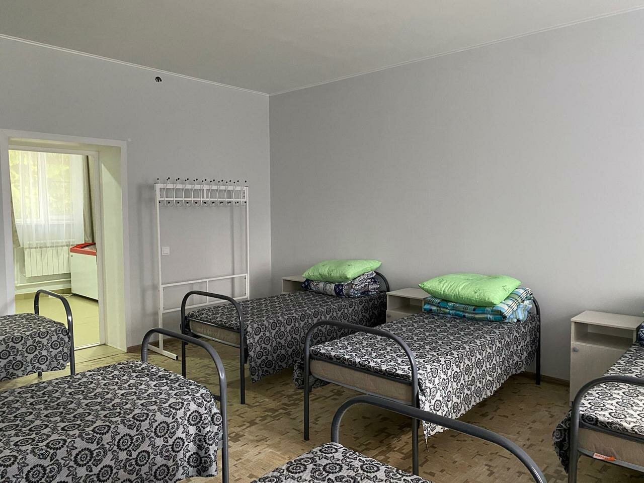 Общий 6-местный номер для мужчин и женщин