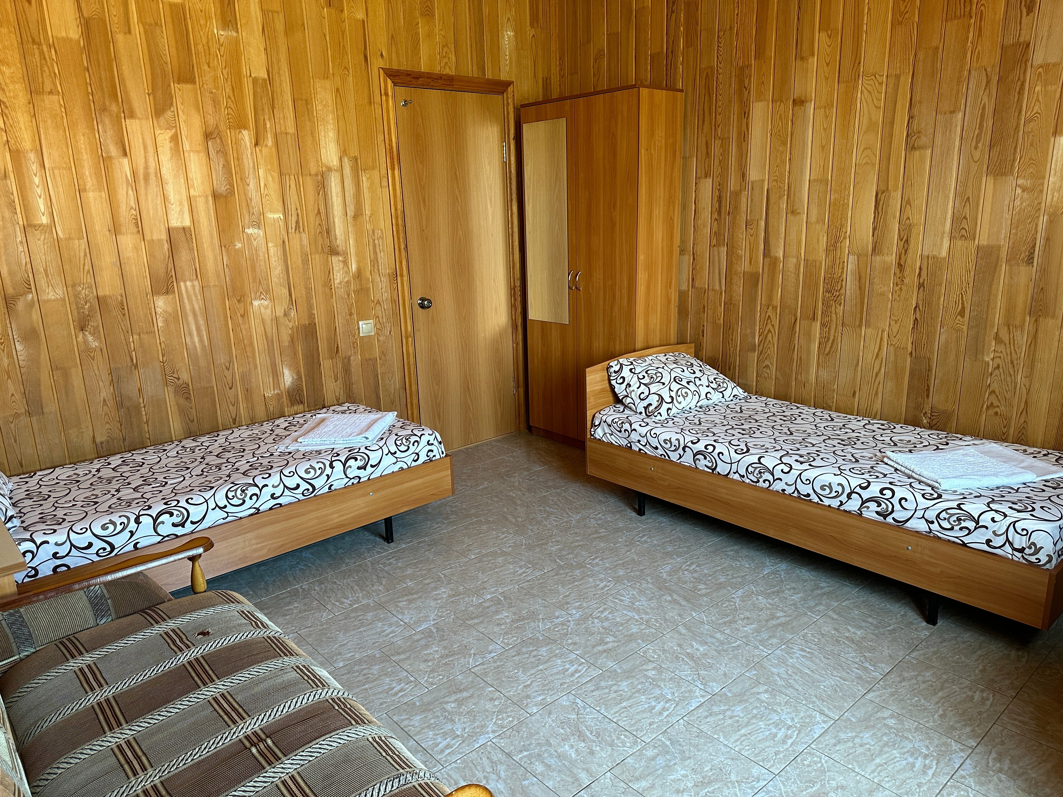 Двухместный номер с 2 двуспальными кроватями