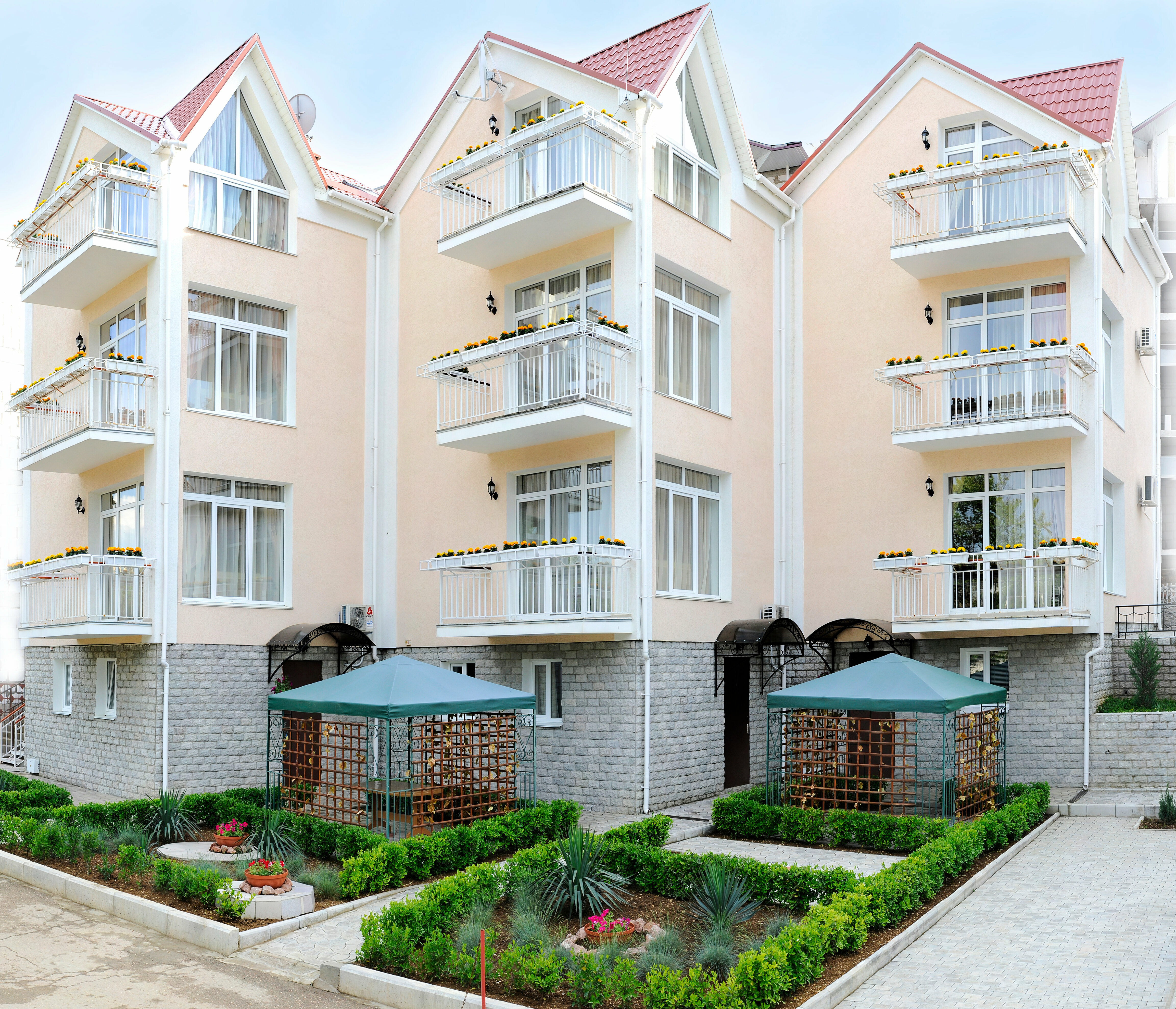 Семейный номер-студия  #1 с кухней 32 м.кв