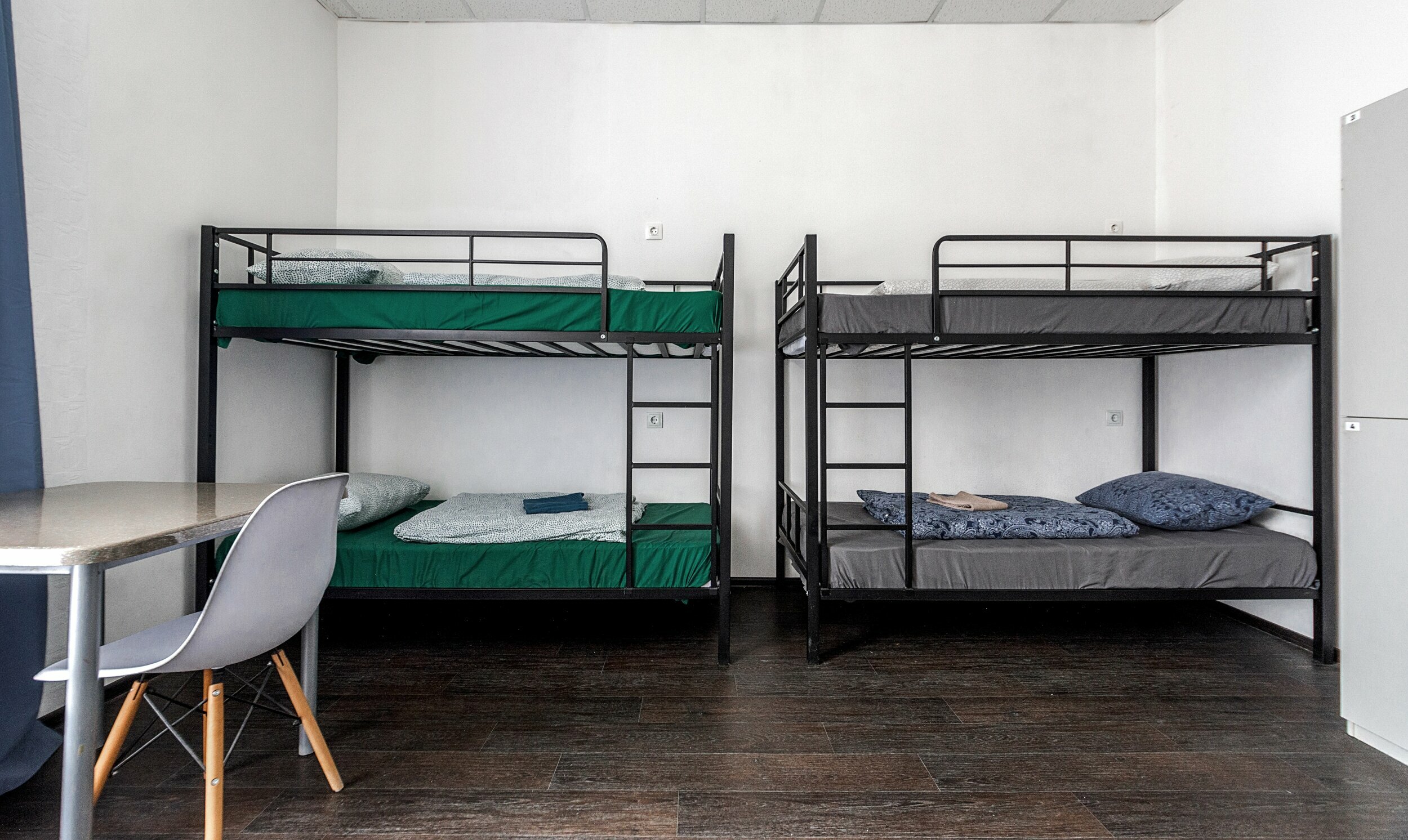 Верхнее койко-место в женском 6ти местном номере