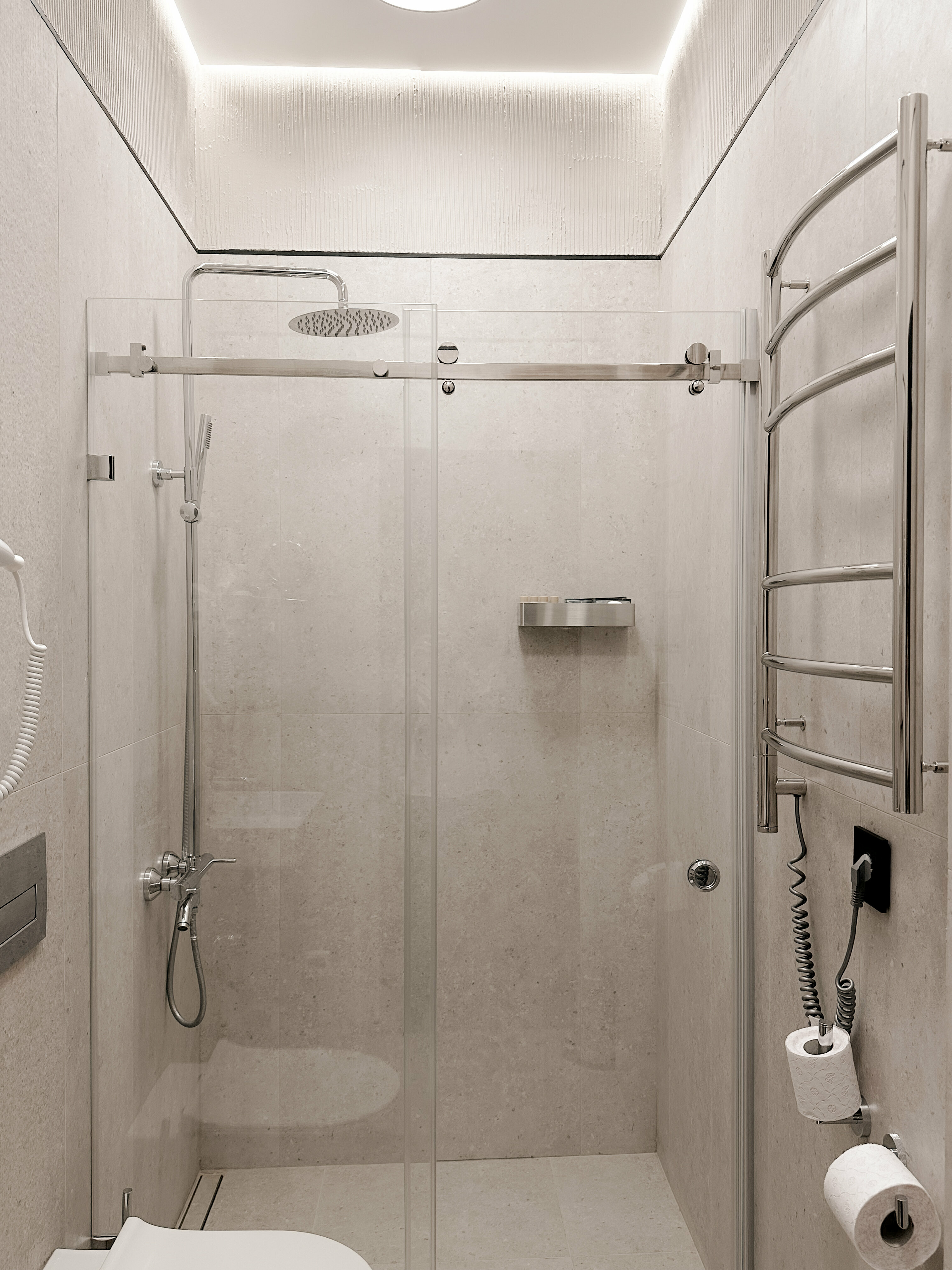 Улучшенный двухместный номер с 2 отдельными кроватями