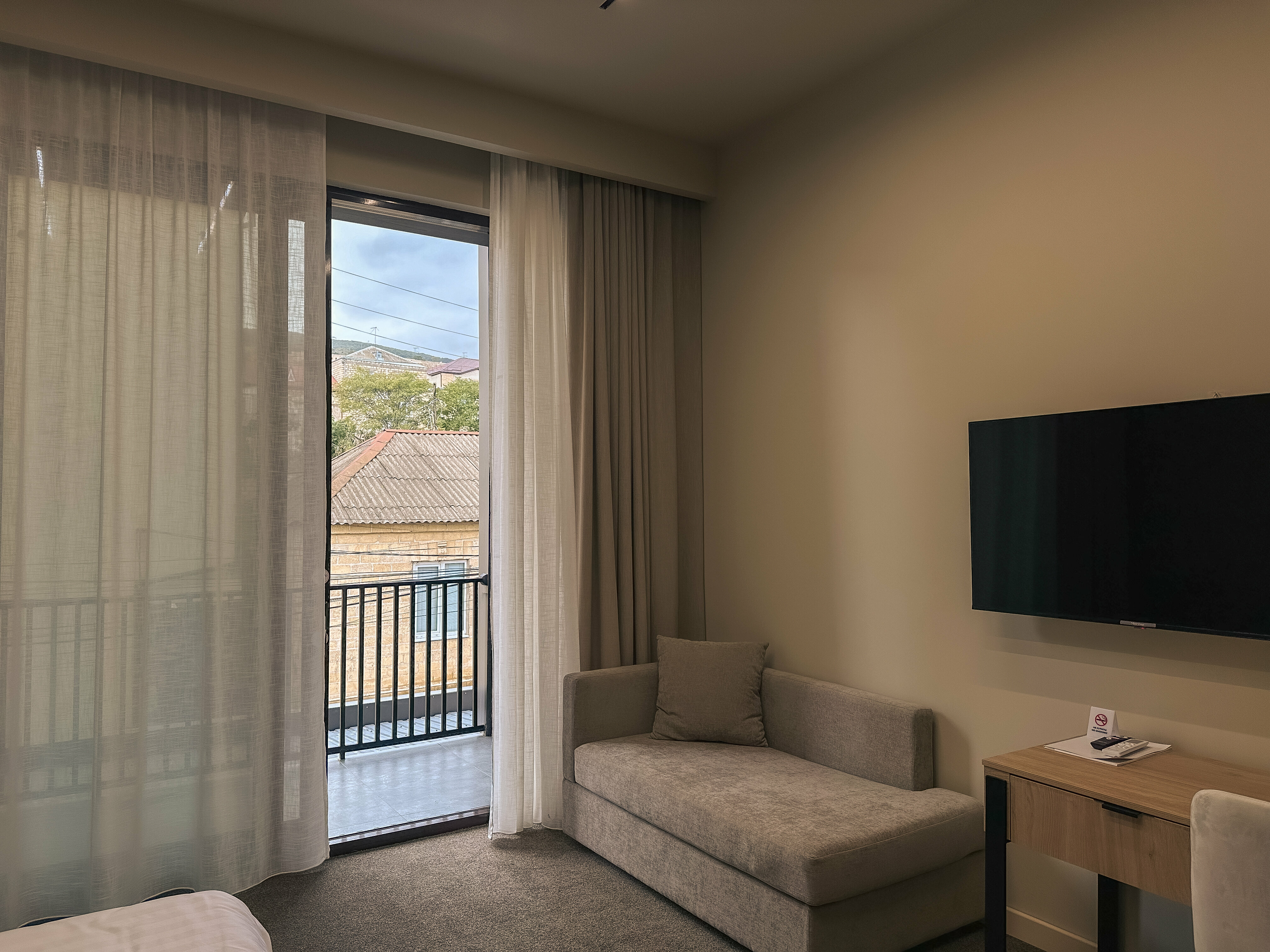 Полулюкс Делюкс