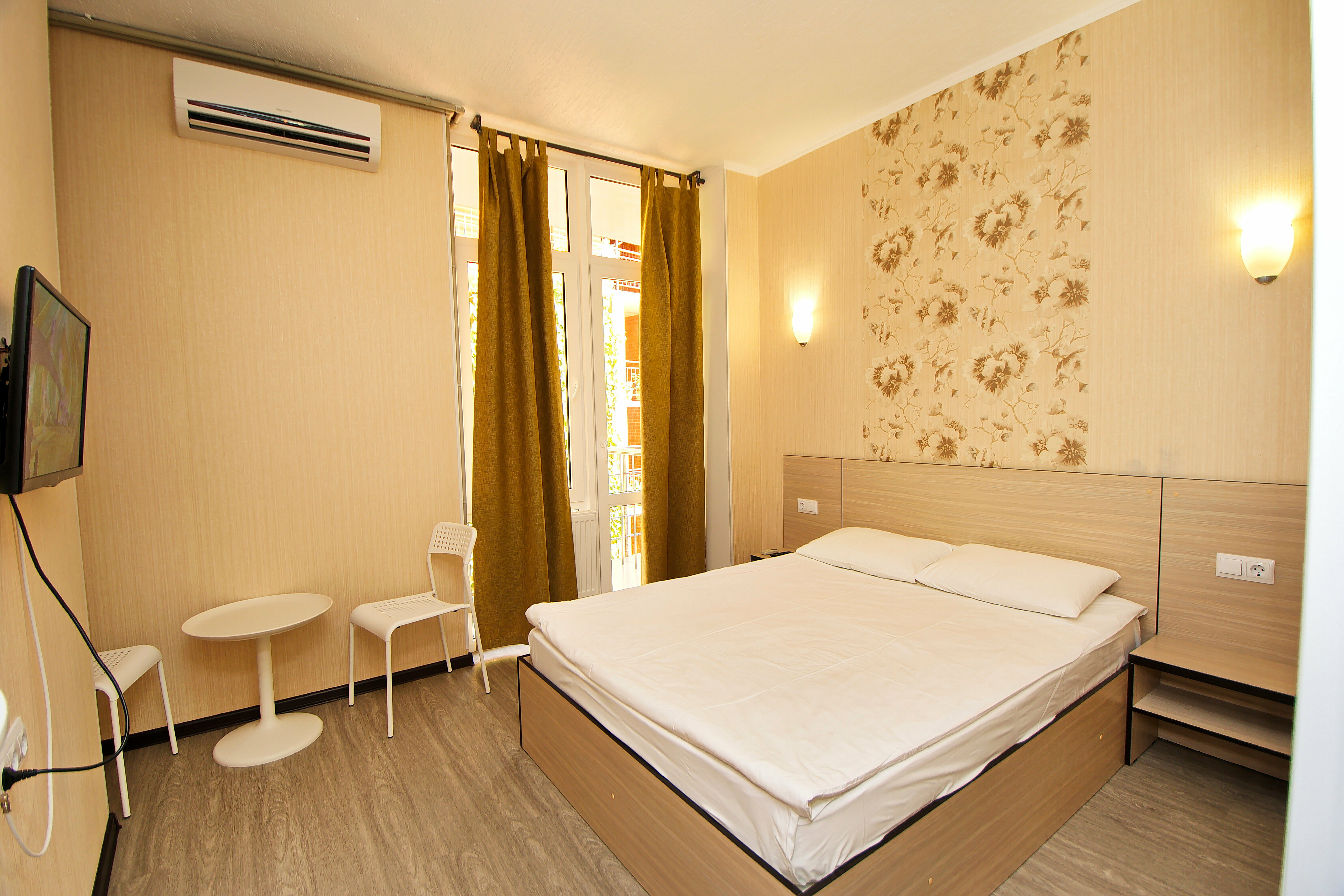 Стандартный 2х-комнатный номер с кухней и балконом 