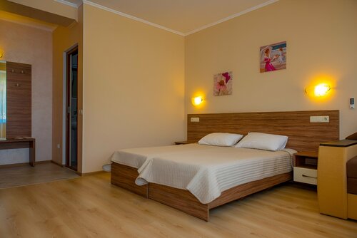 Люкс с видом на горы в Amax