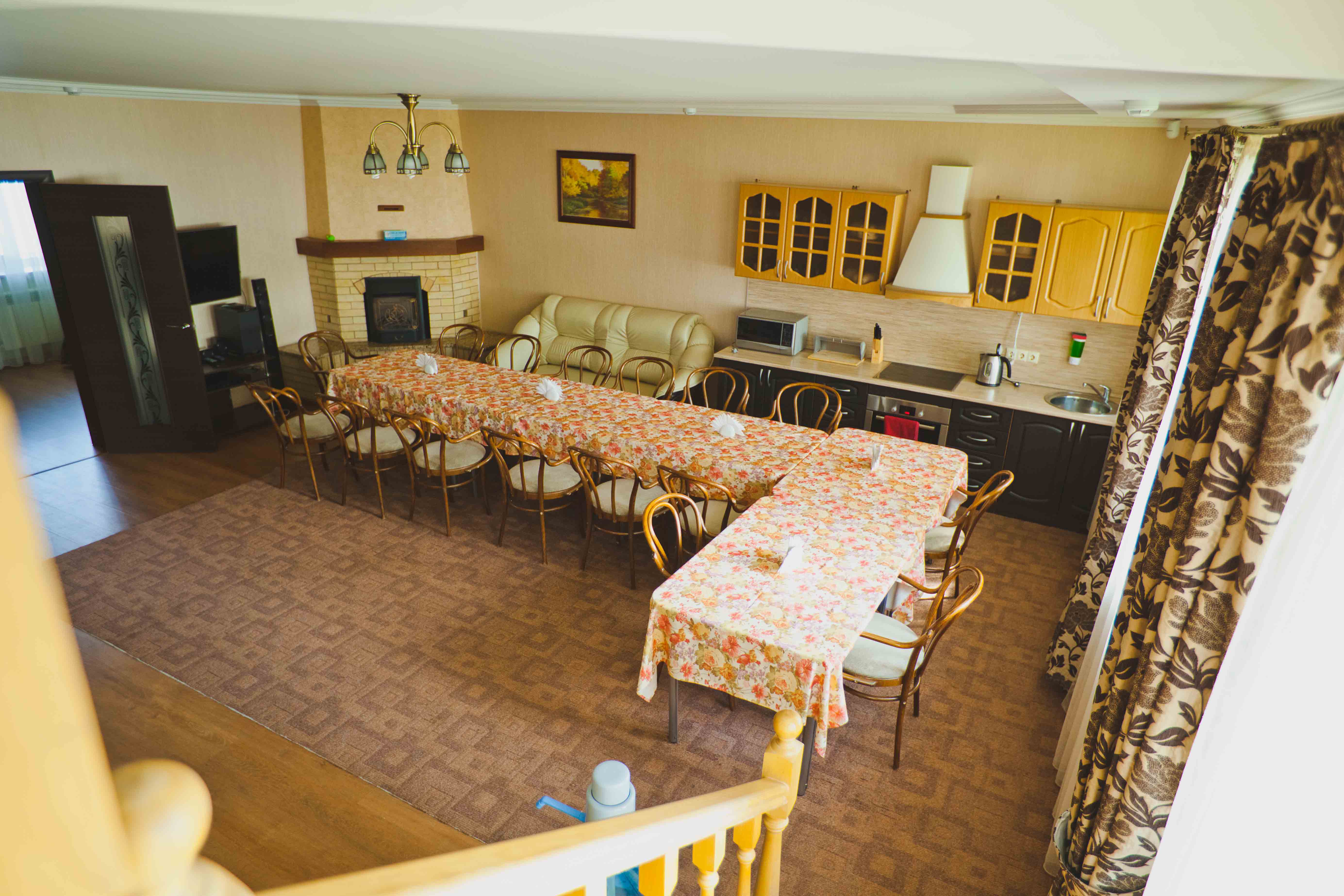 6-местный коттедж "У озера-1"