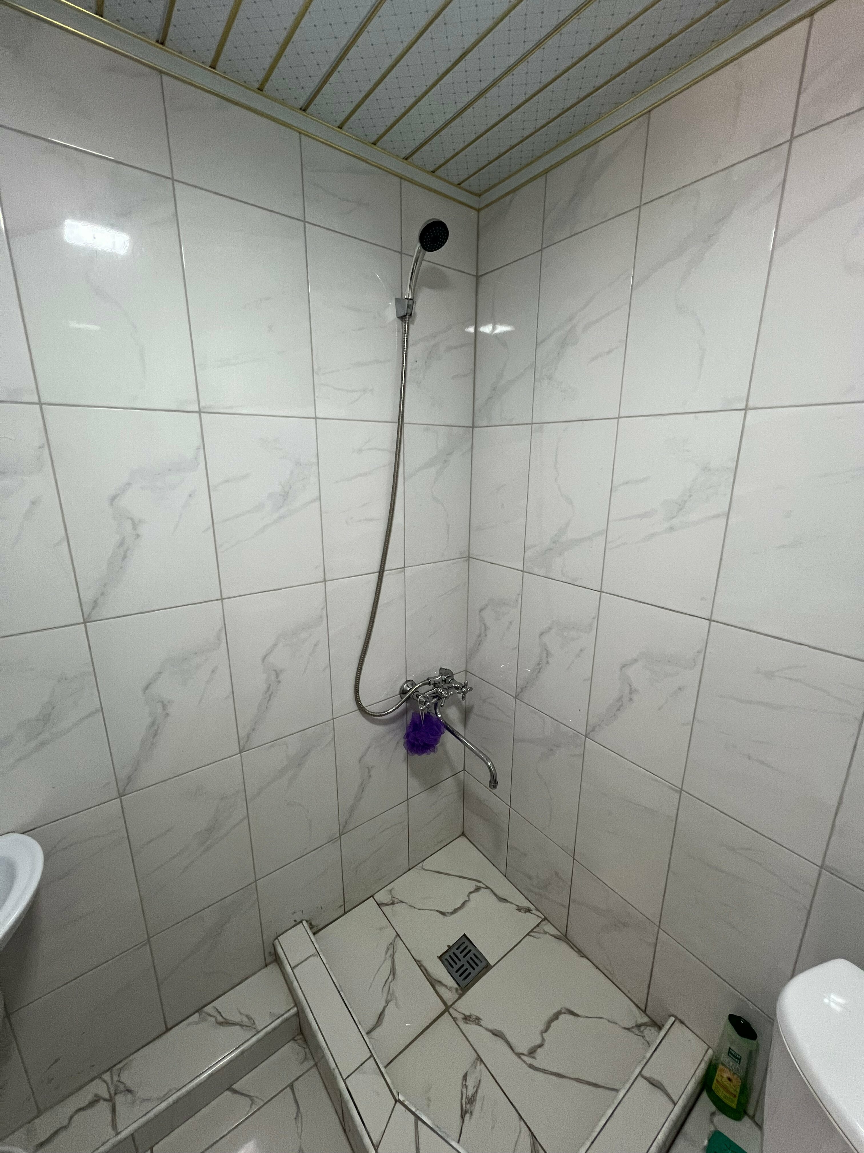 Семейный номер с видом на горы