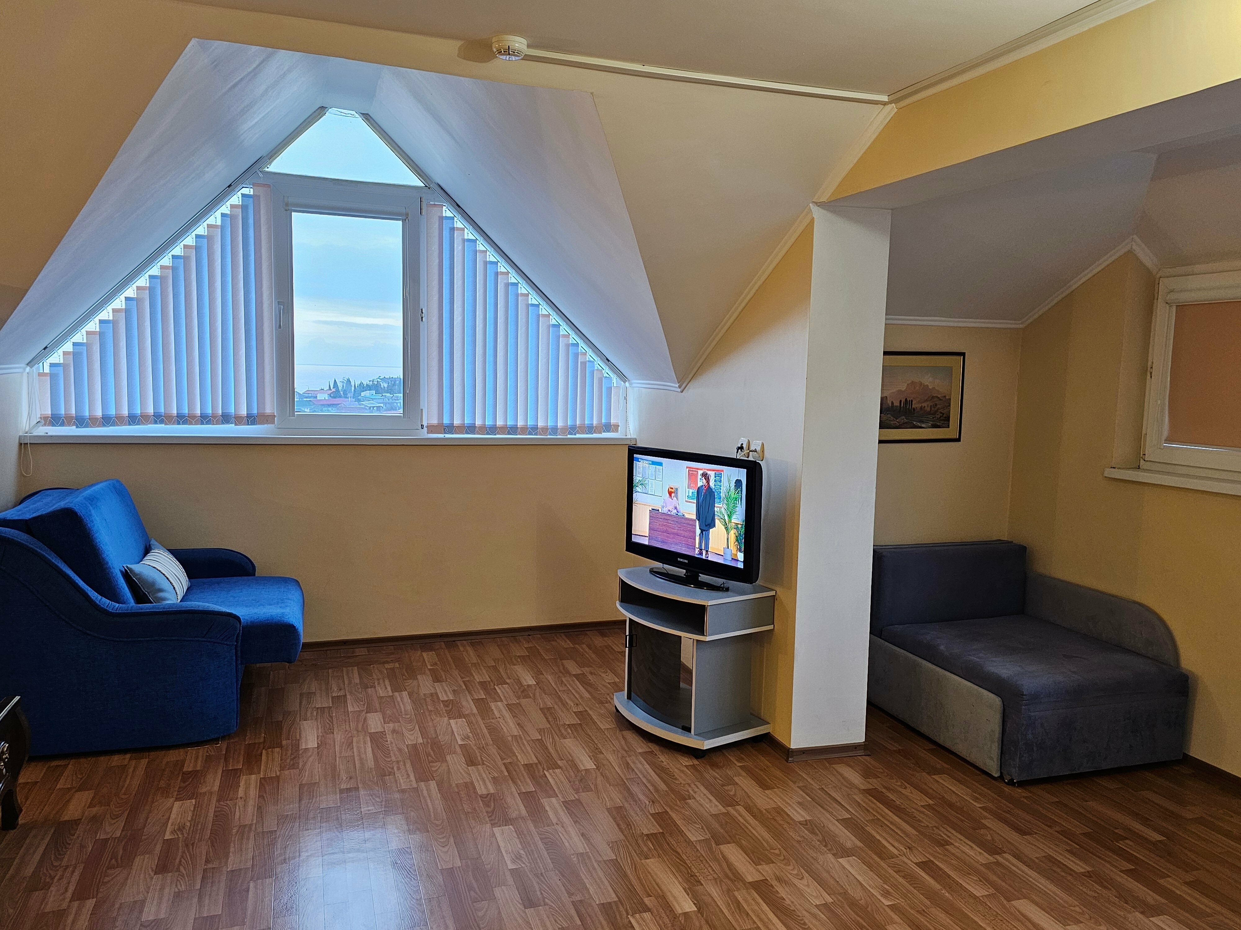 Номер-студия с видом на море