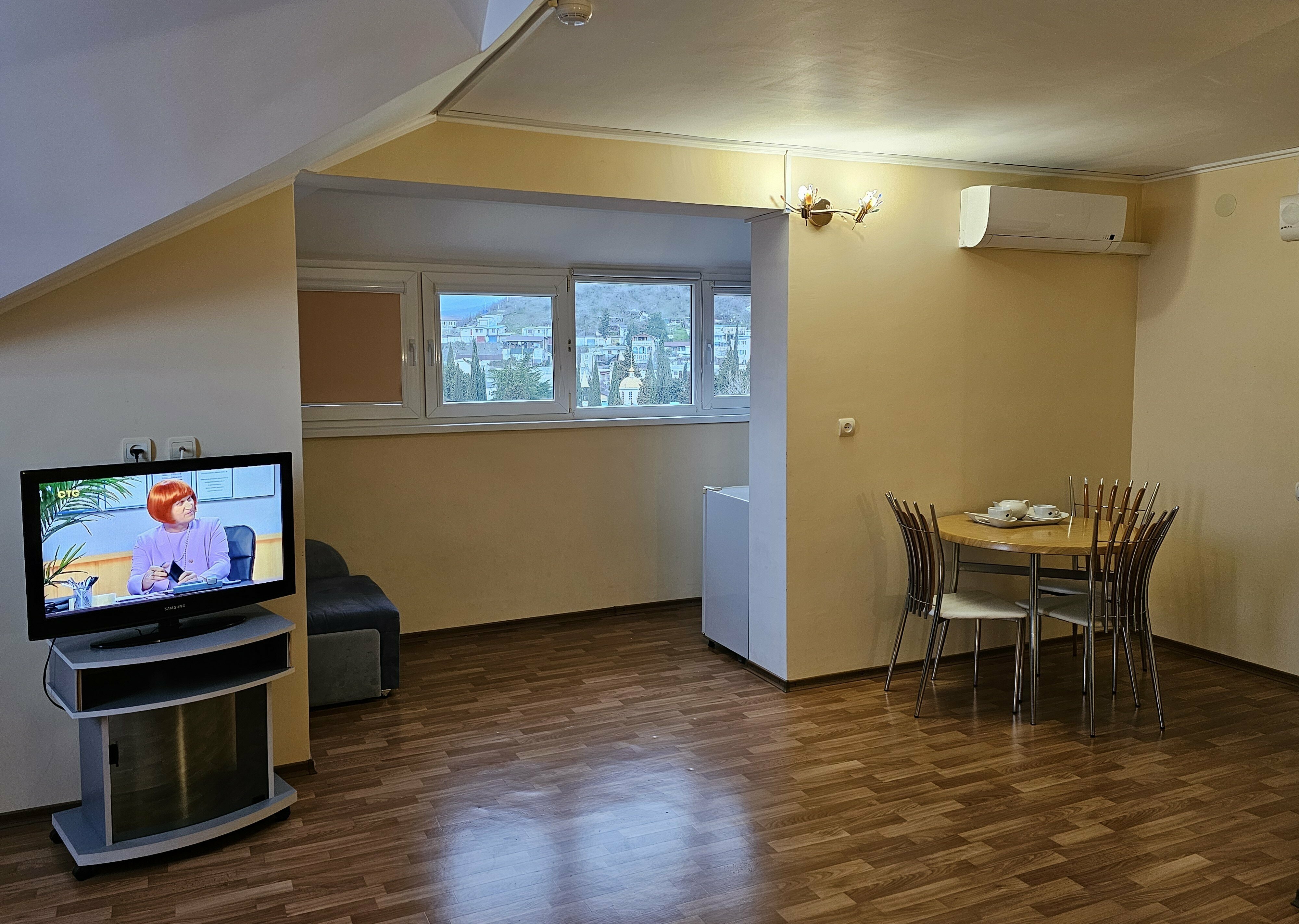 Номер-студия с видом на море