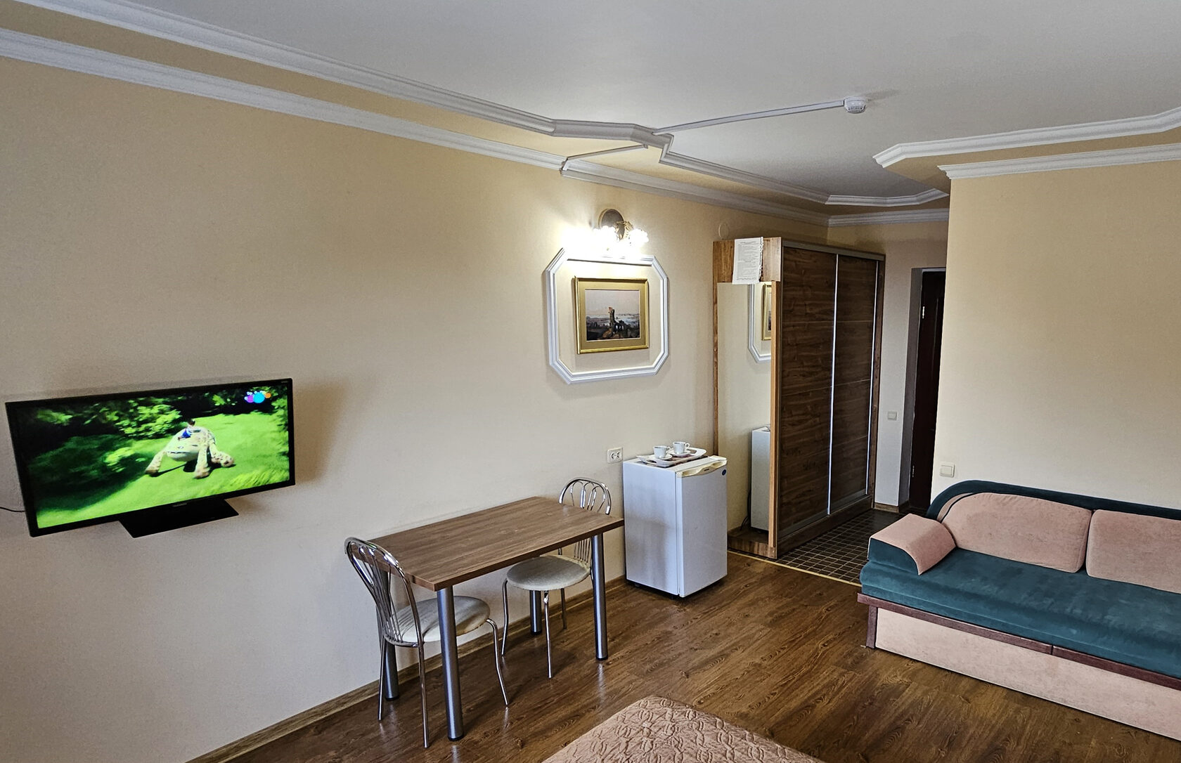 Четырехместный номер с балконом