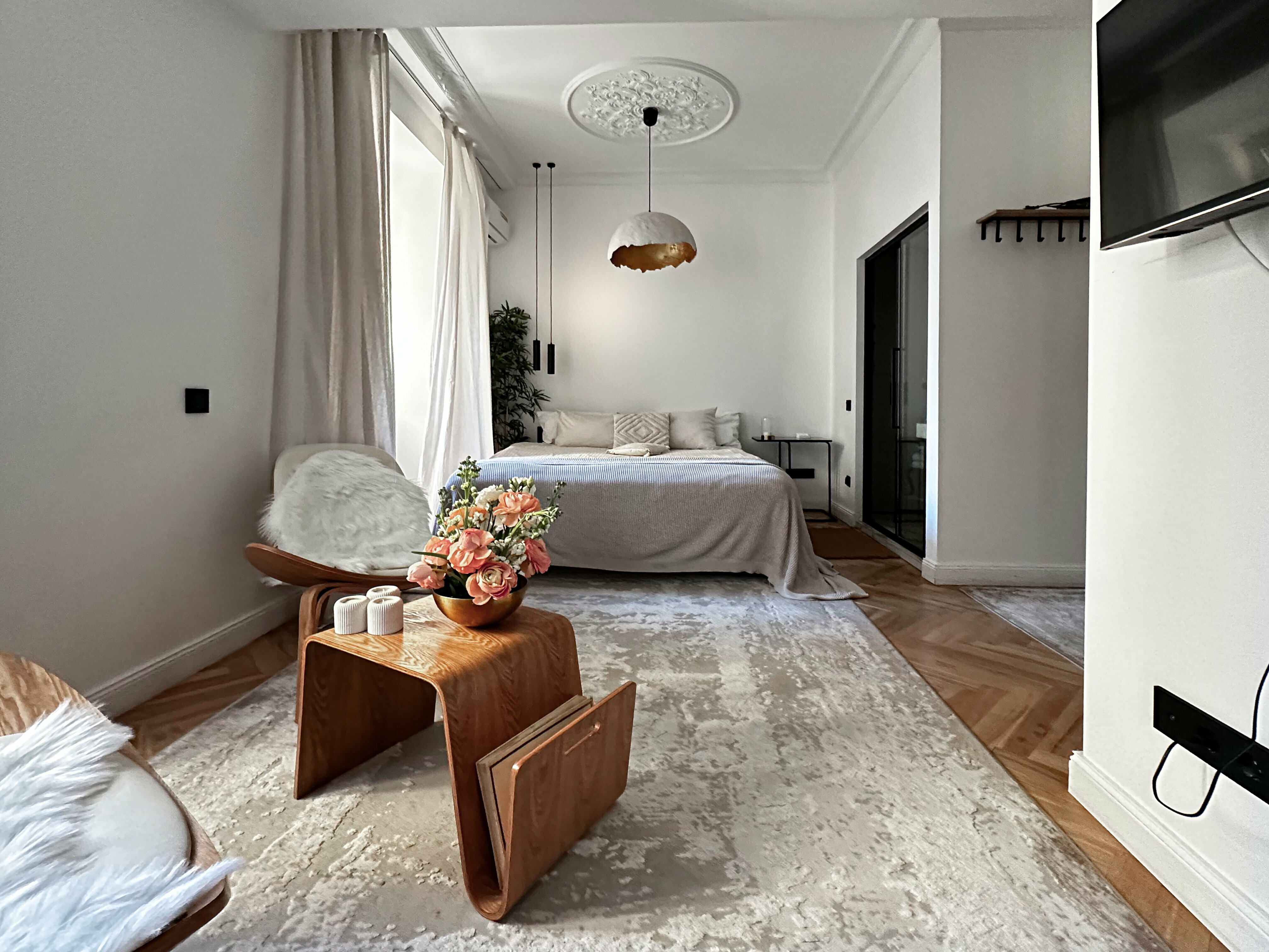 Номер Делюкс