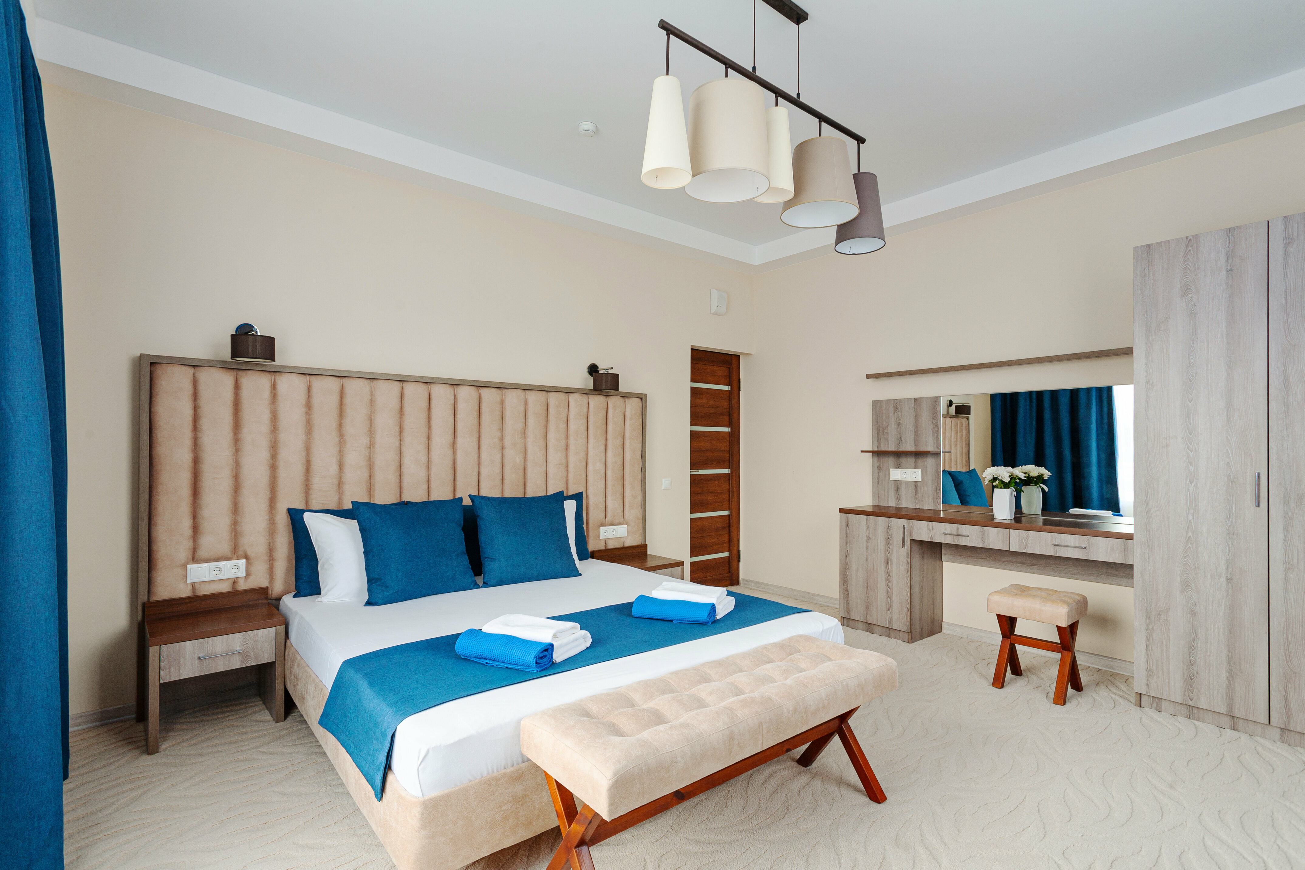 Люкс с балконом