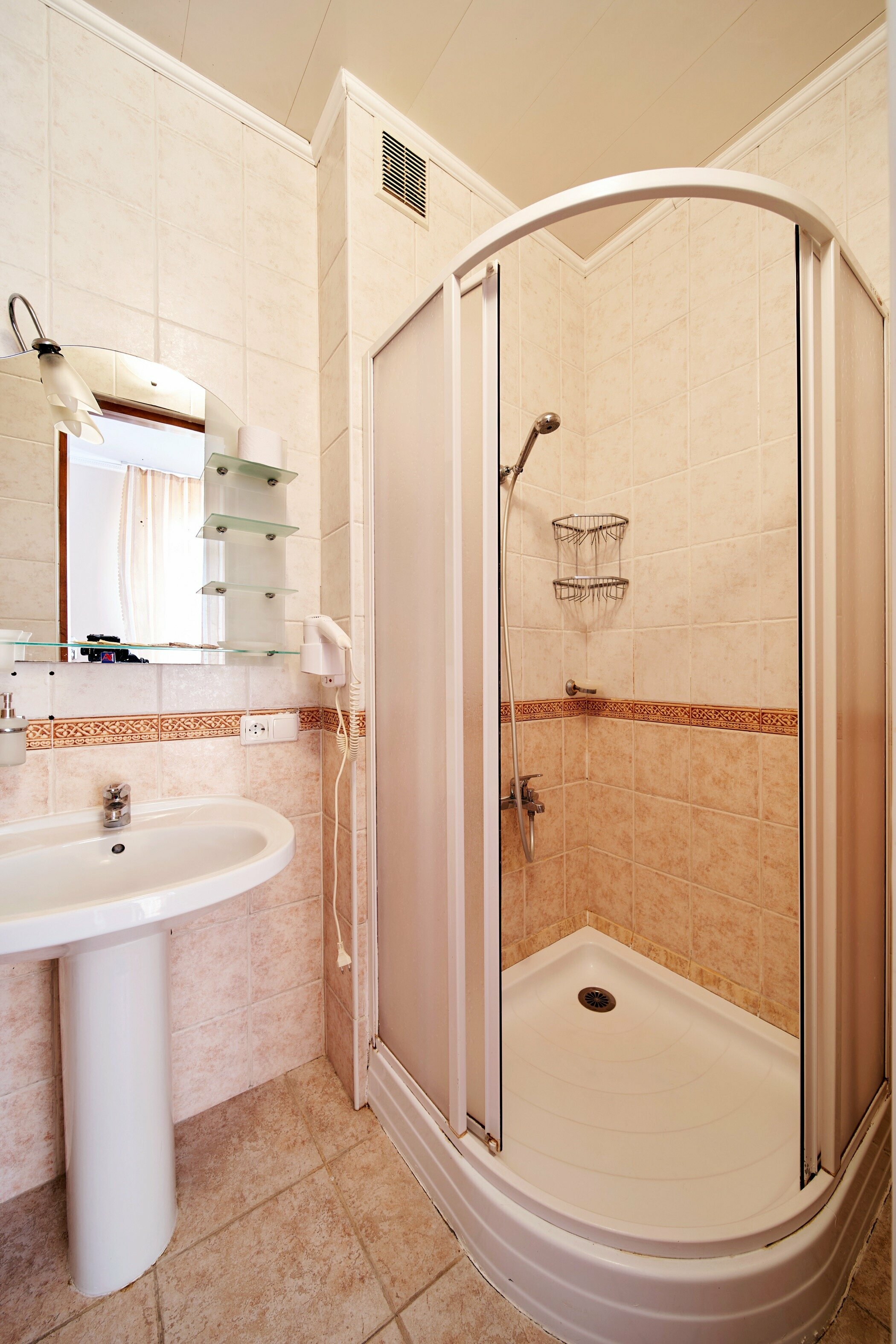 Роскошный трехместный номер