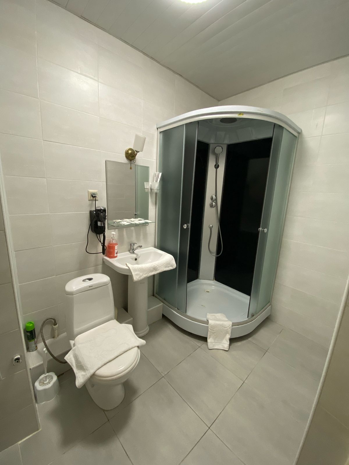 Двухместный номер с 2 отдельными кроватями и балконом